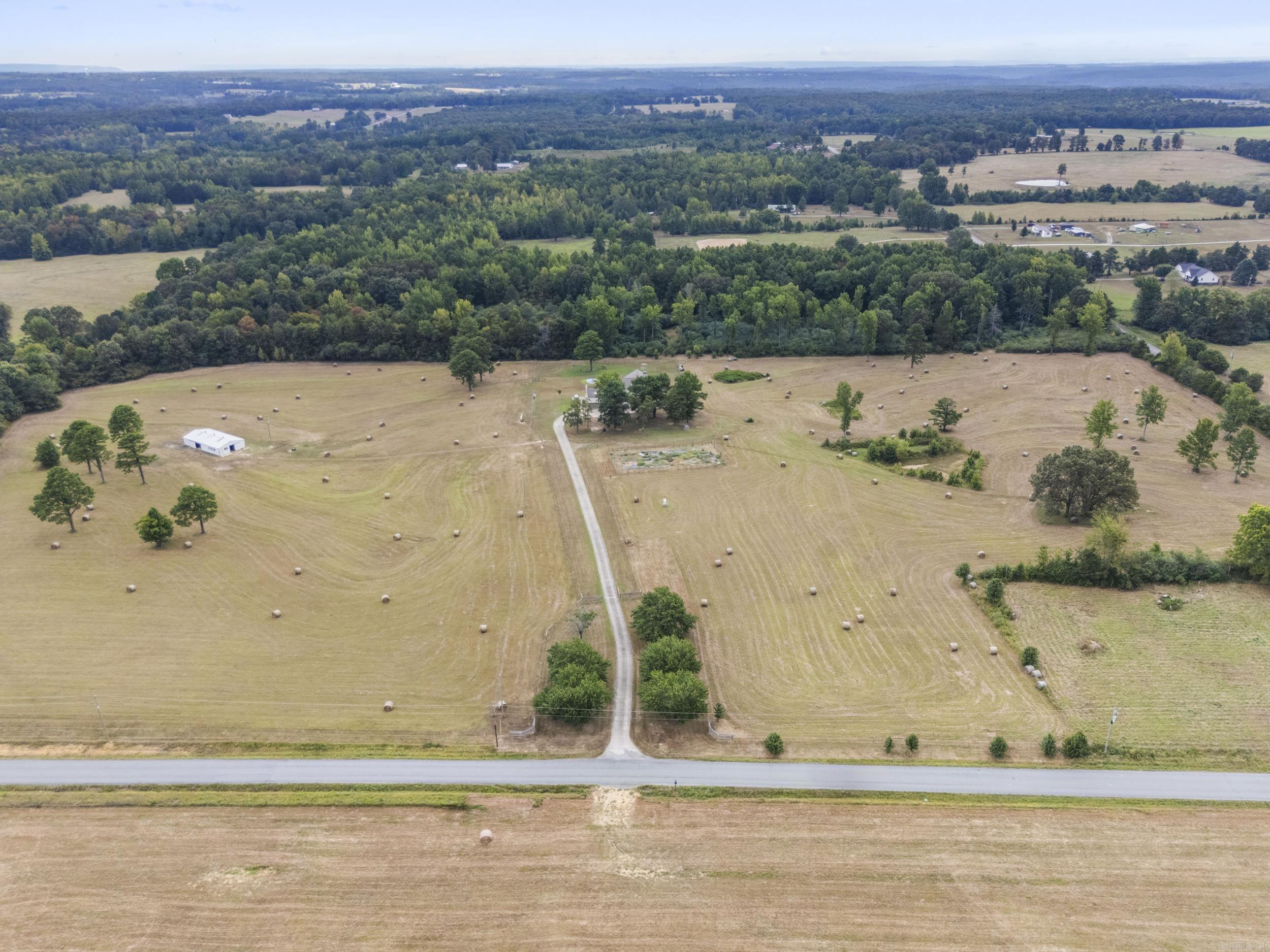 635 School  Rose Bud, AR