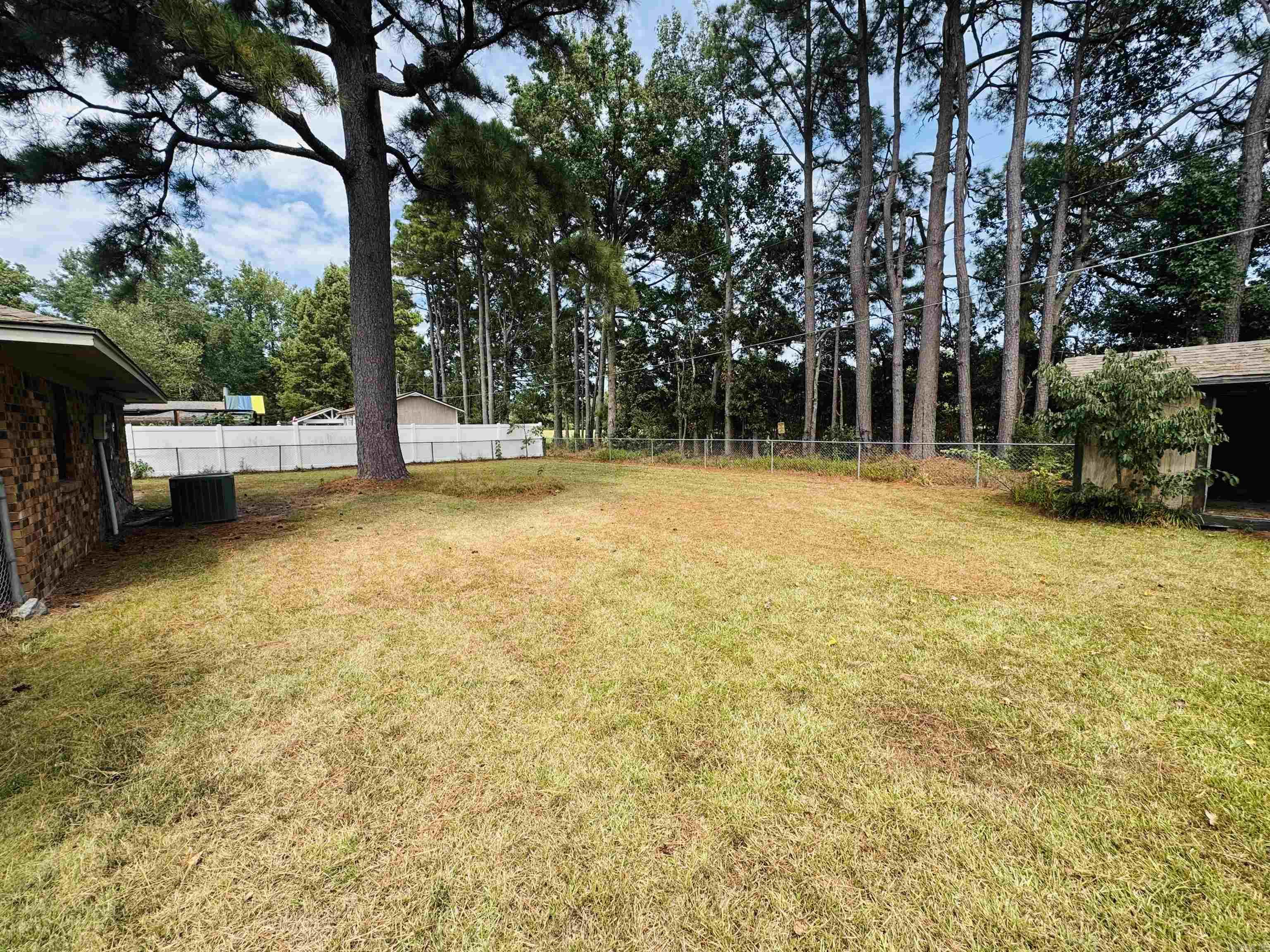 3505 scenic  Pine Bluff, AR