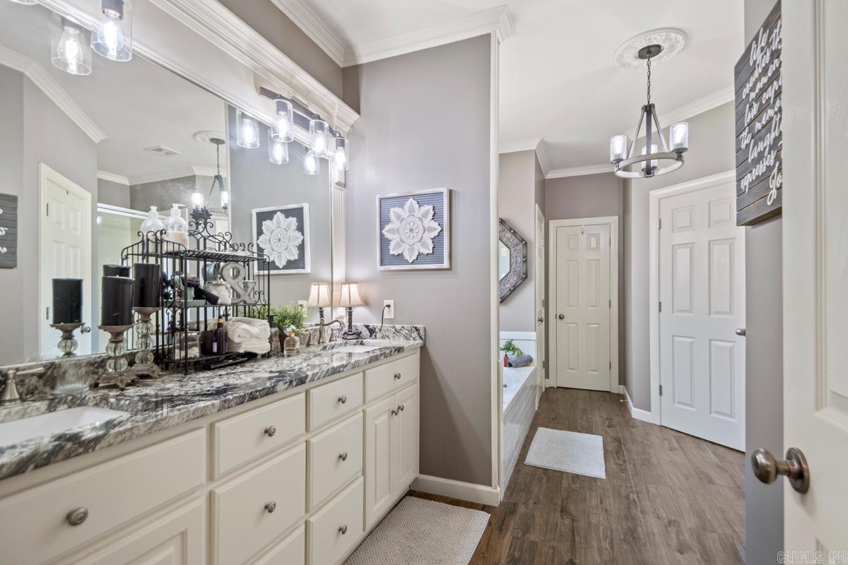 7509 Union  Benton, AR