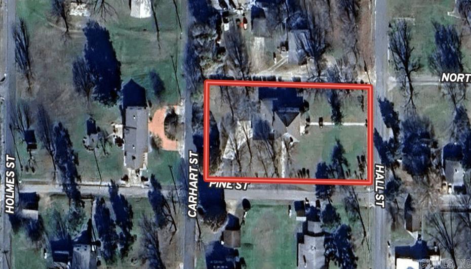 201 Hall Street  Alton, MO