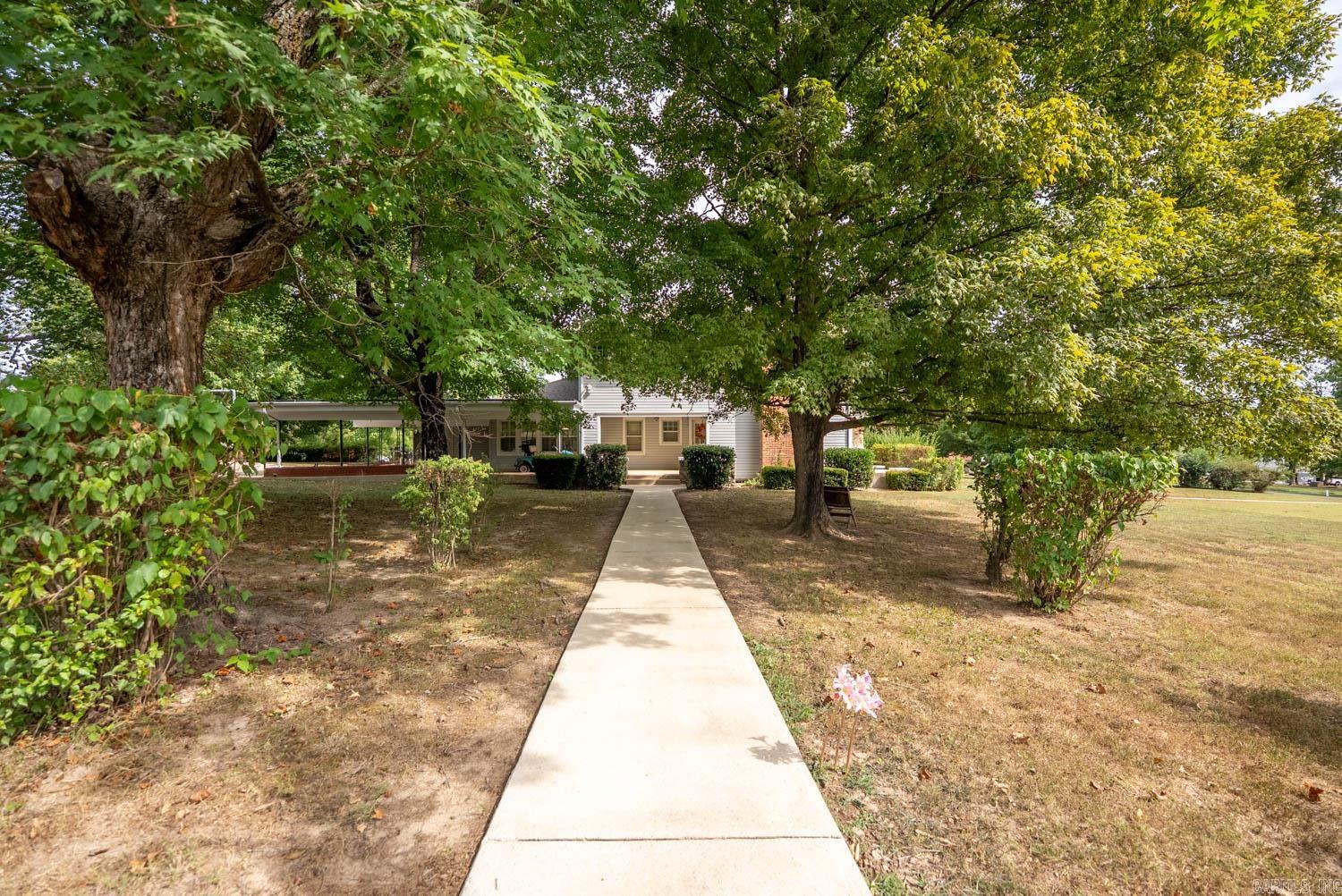 201 Hall Street  Alton, MO