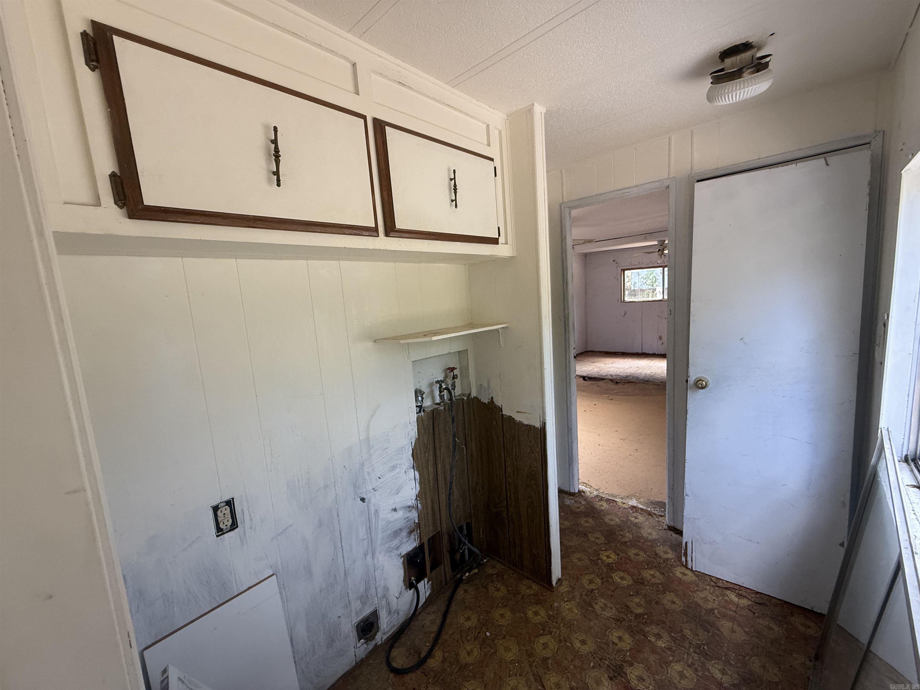 115 Country Life  Midway, AR