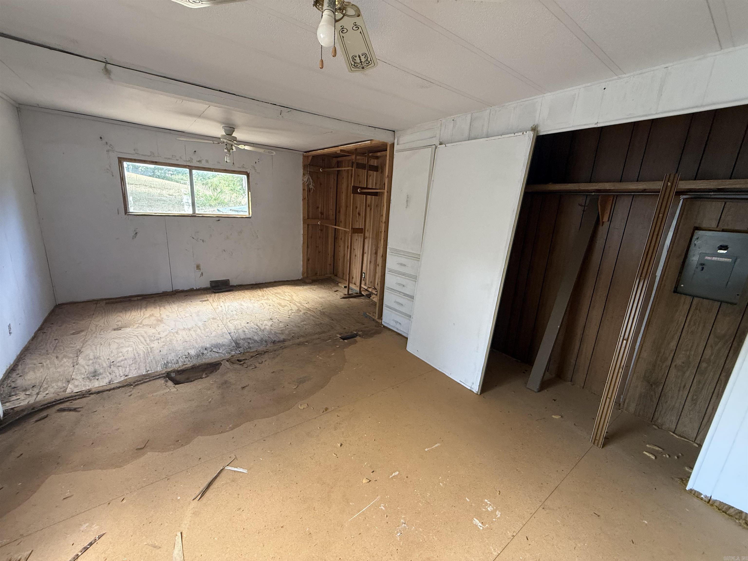 115 Country Life  Midway, AR