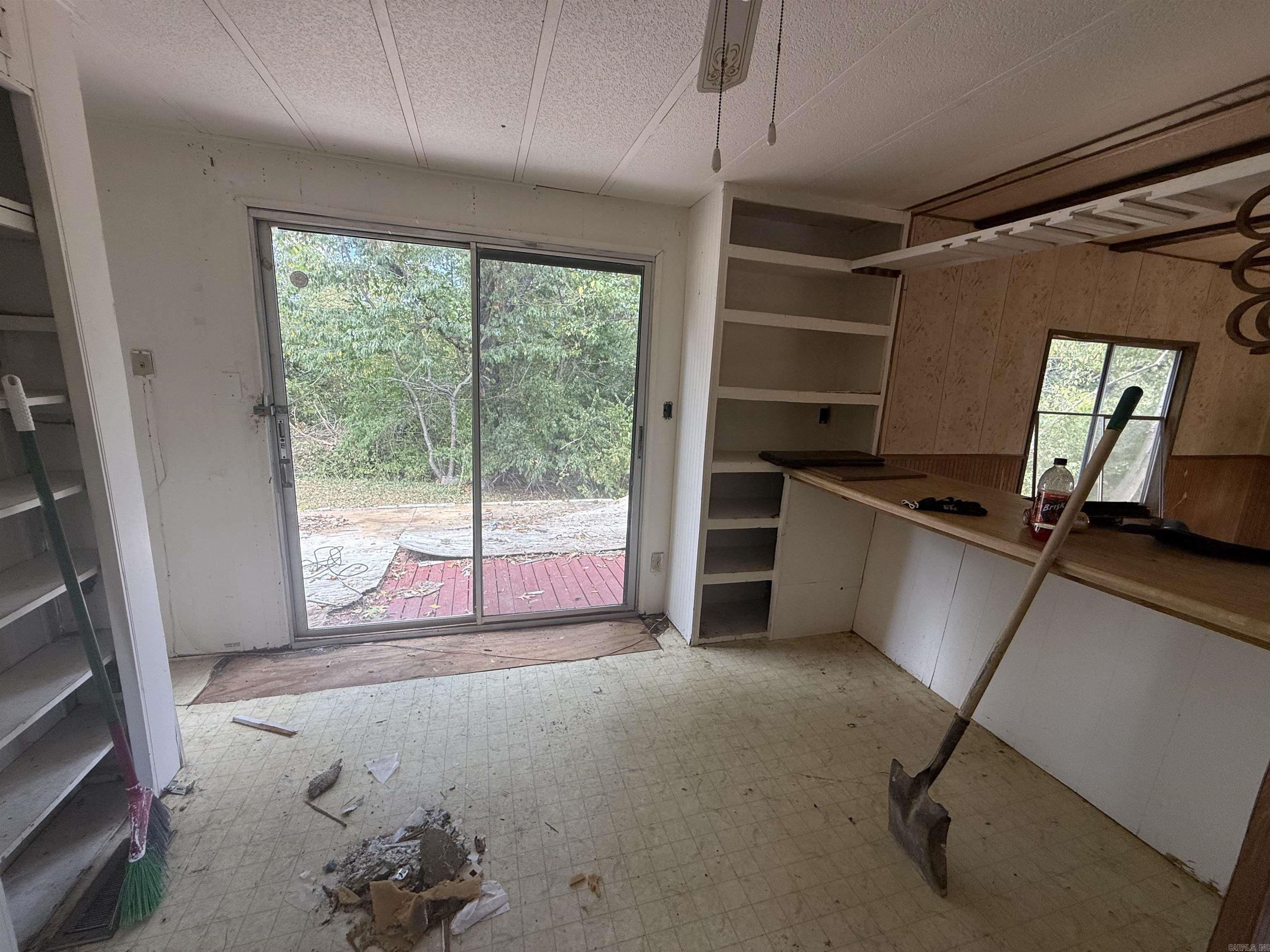 115 Country Life  Midway, AR