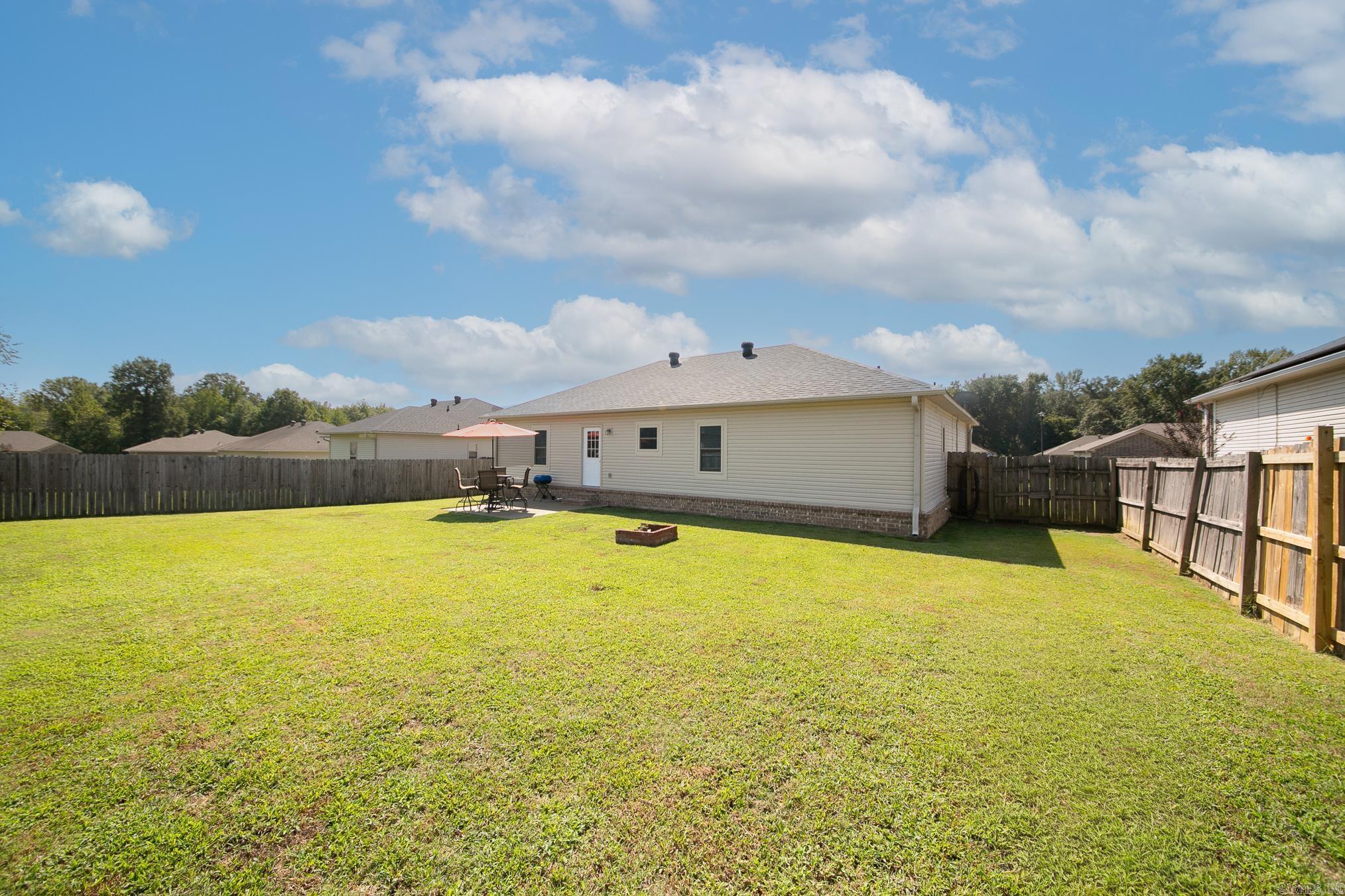 726 Rolling Rock  Austin, AR
