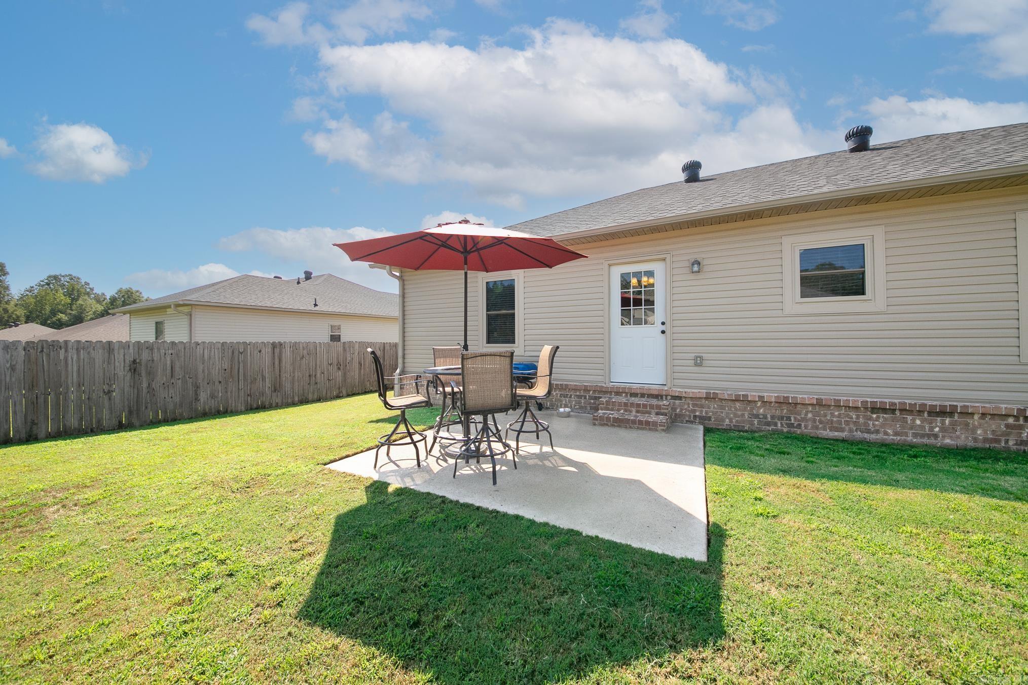 726 Rolling Rock  Austin, AR