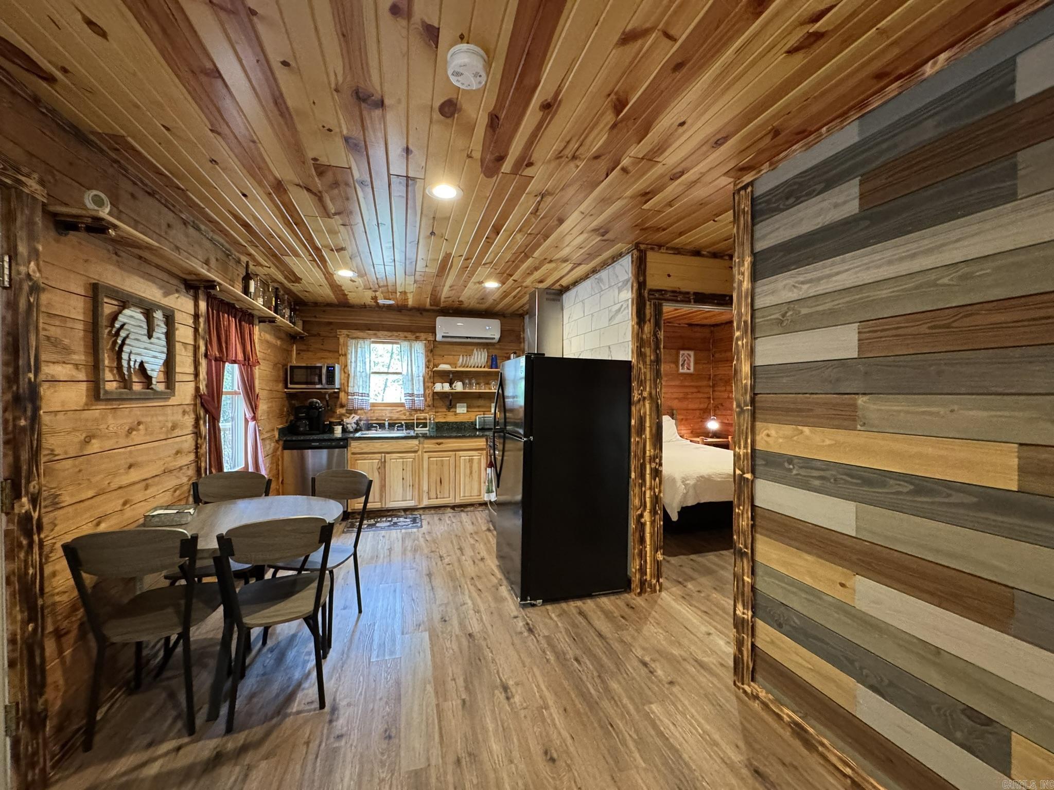 881 CR 46  Henderson, AR