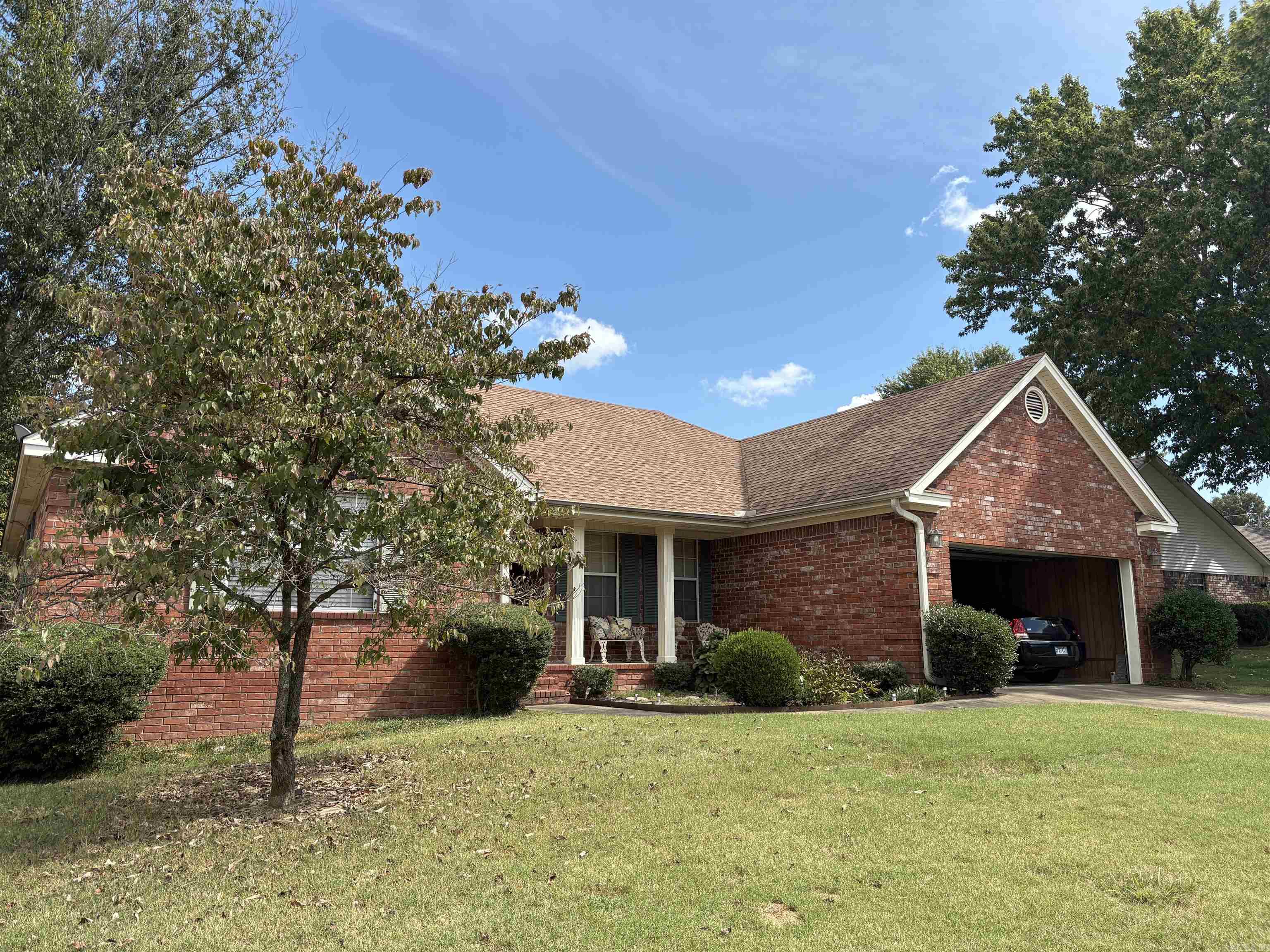 102 Live Oak  Searcy, AR