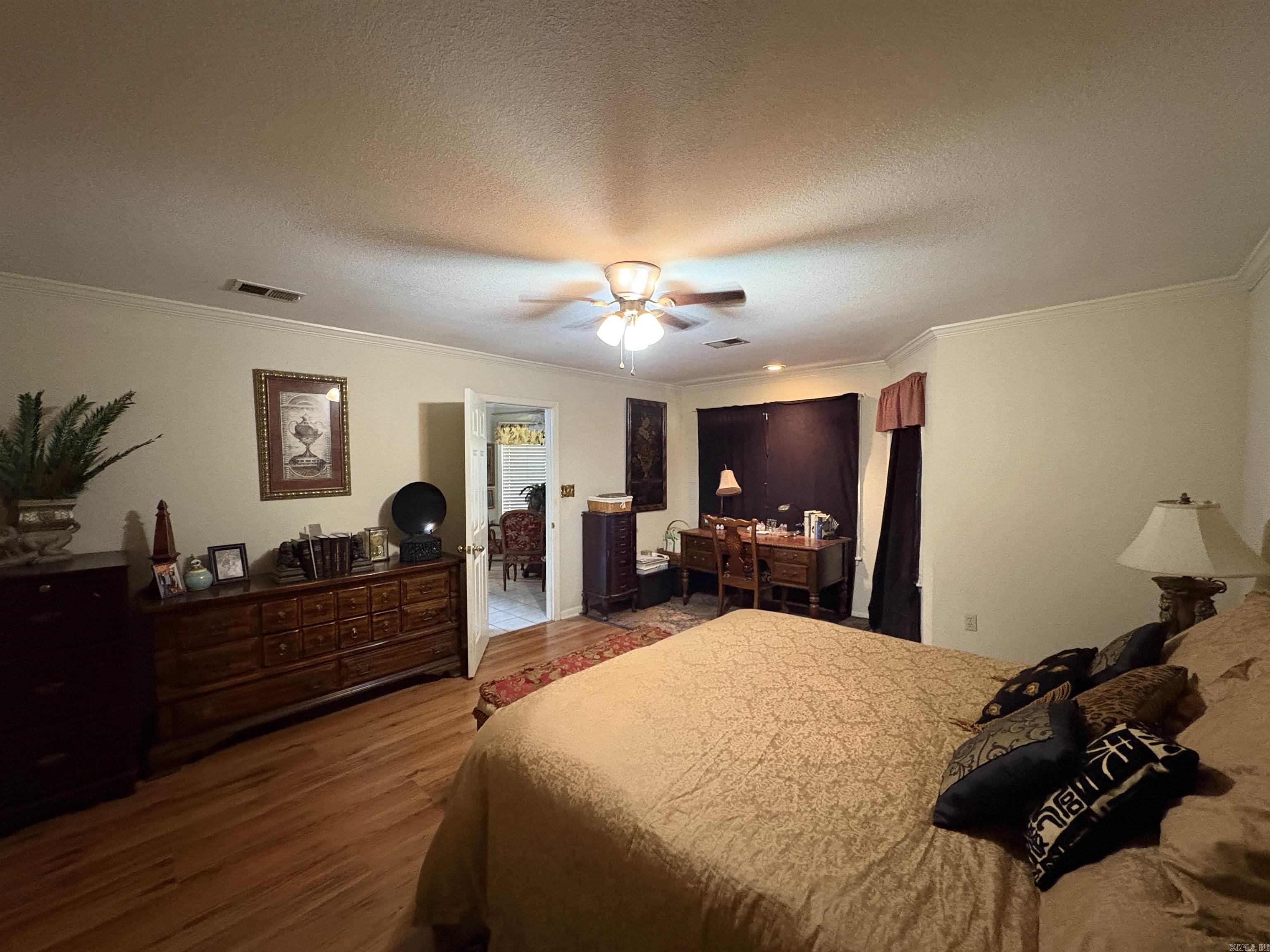 102 Live Oak  Searcy, AR