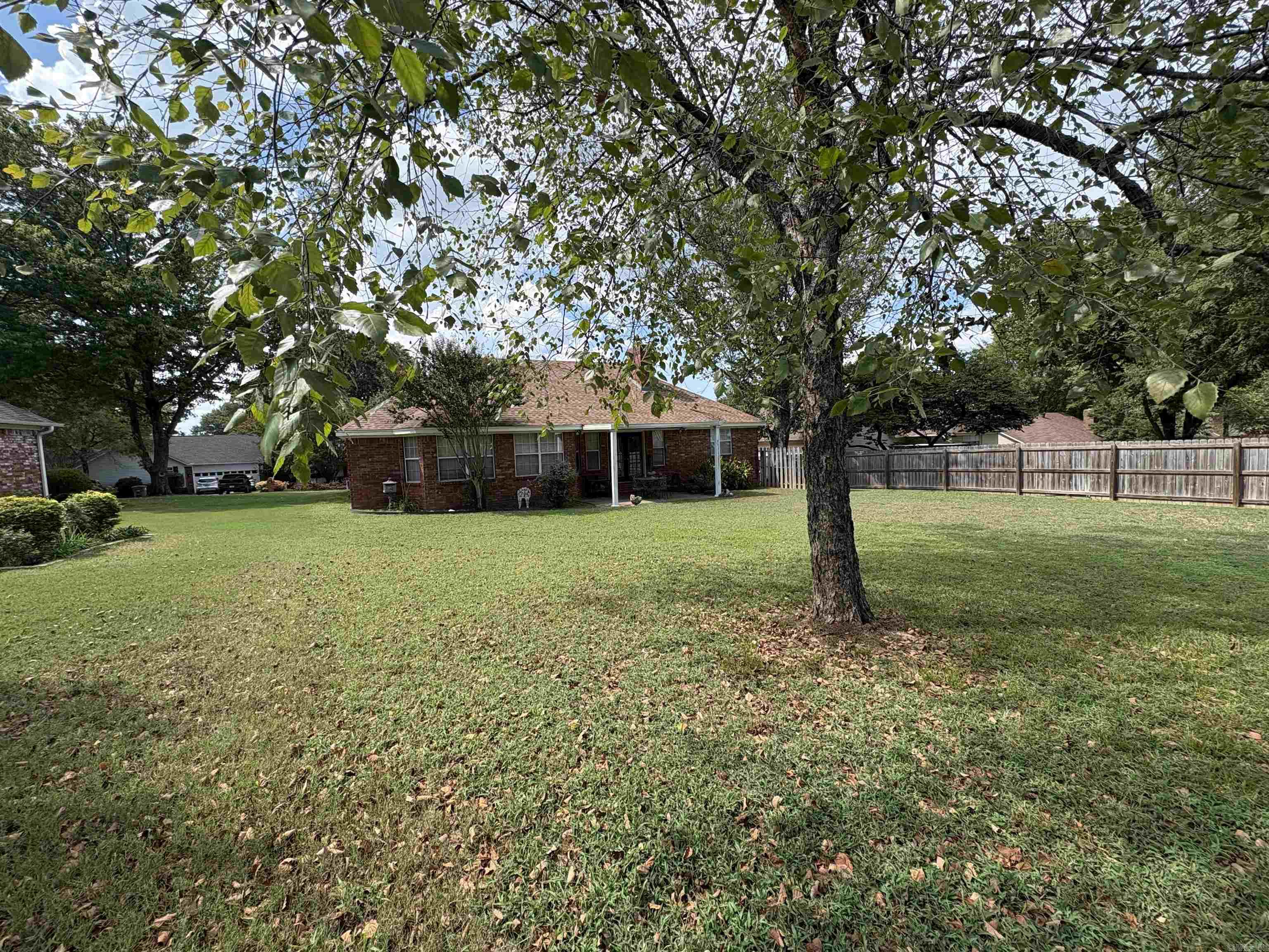 102 Live Oak  Searcy, AR