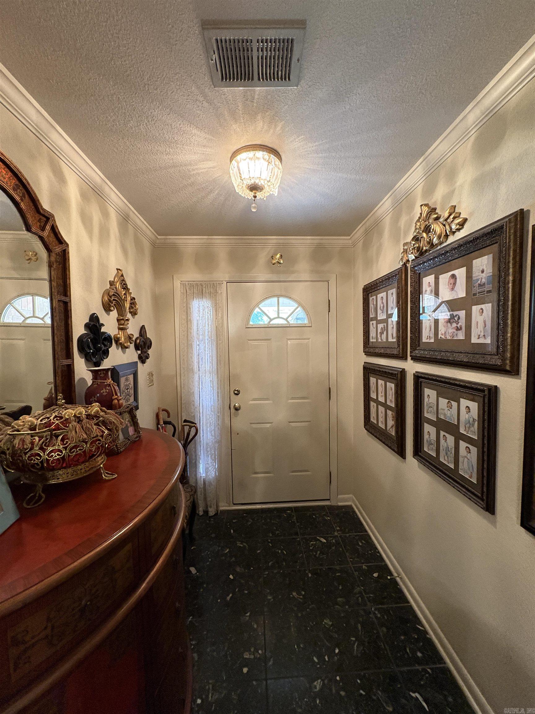 102 Live Oak  Searcy, AR