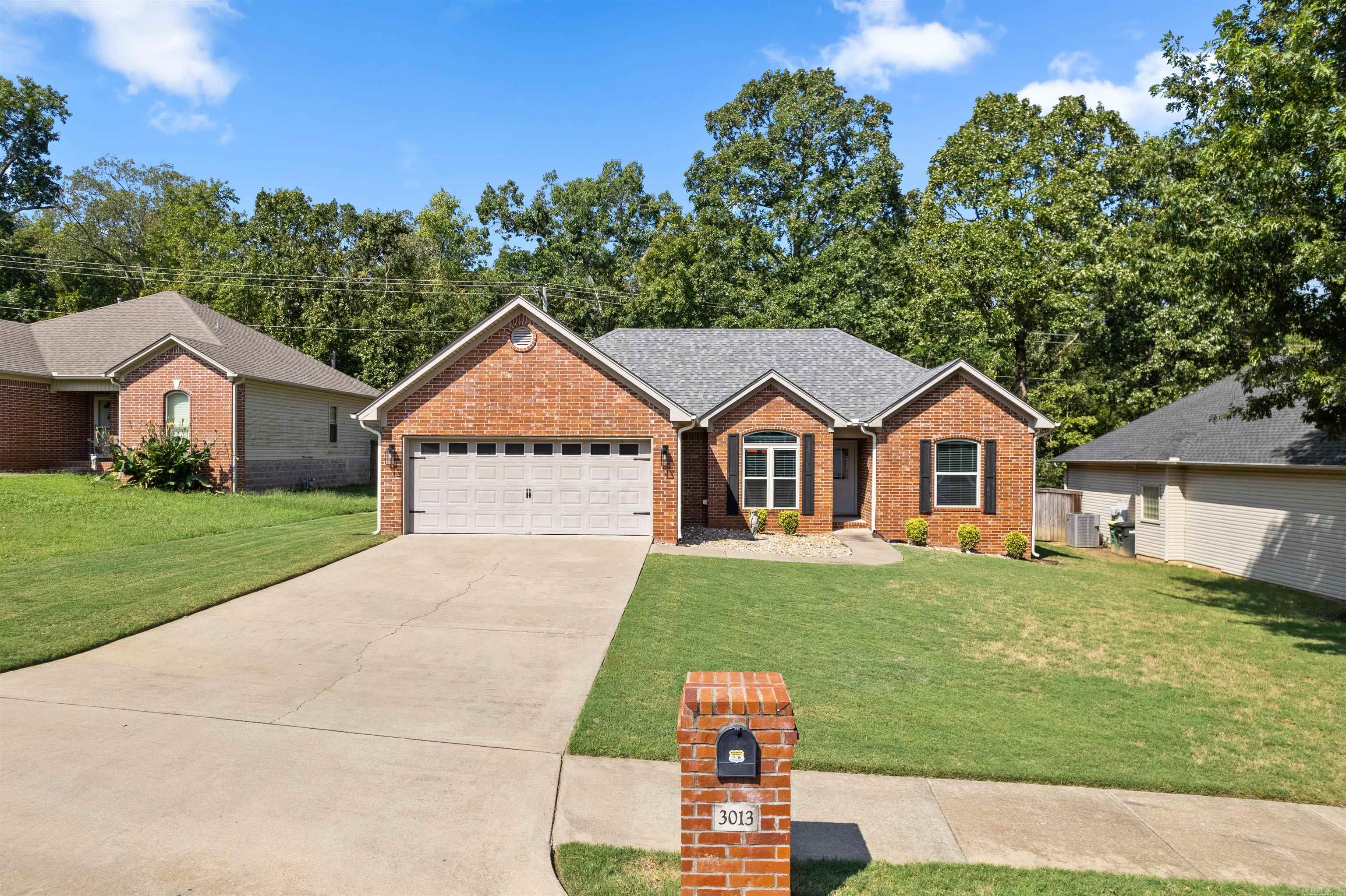 3013 Shady Side  Sherwood, AR