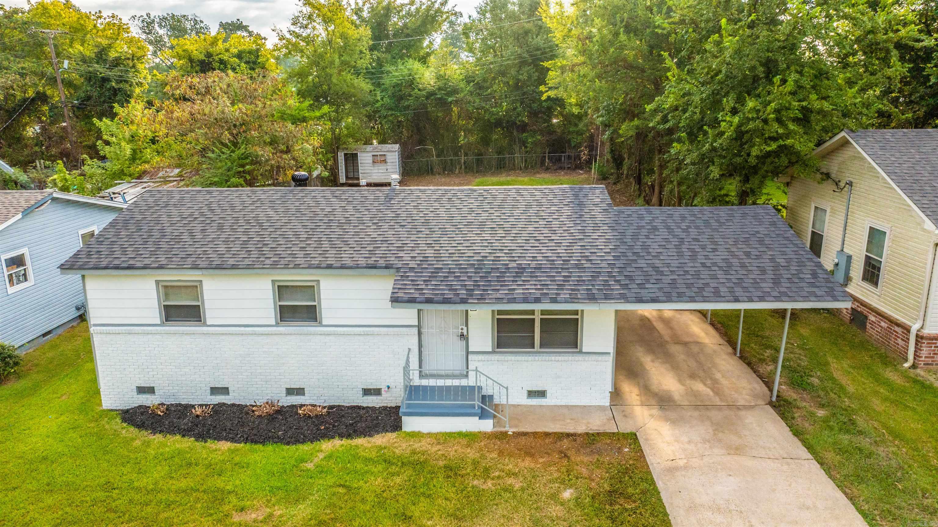 8715 Winston  Little Rock, AR