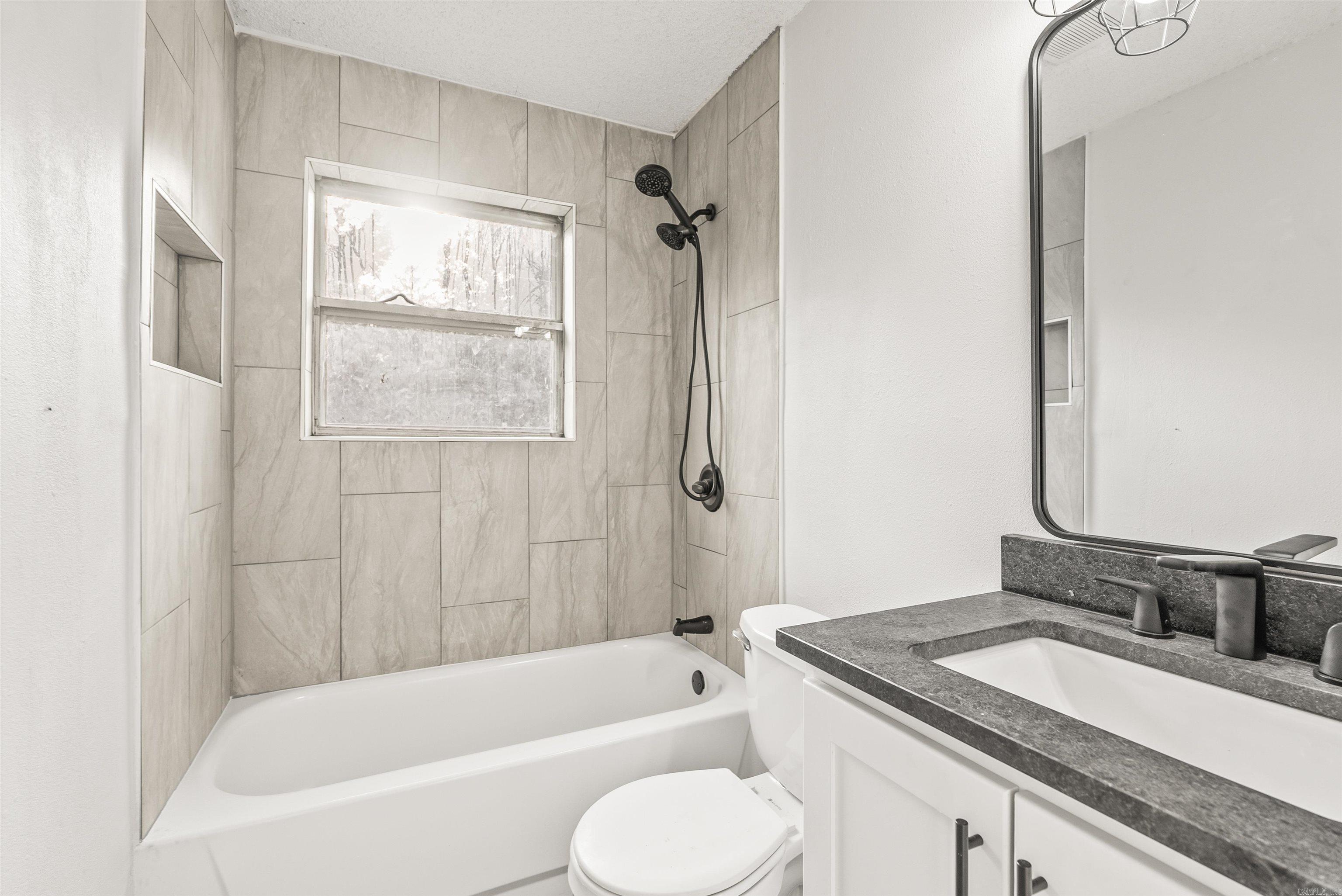 8715 Winston  Little Rock, AR