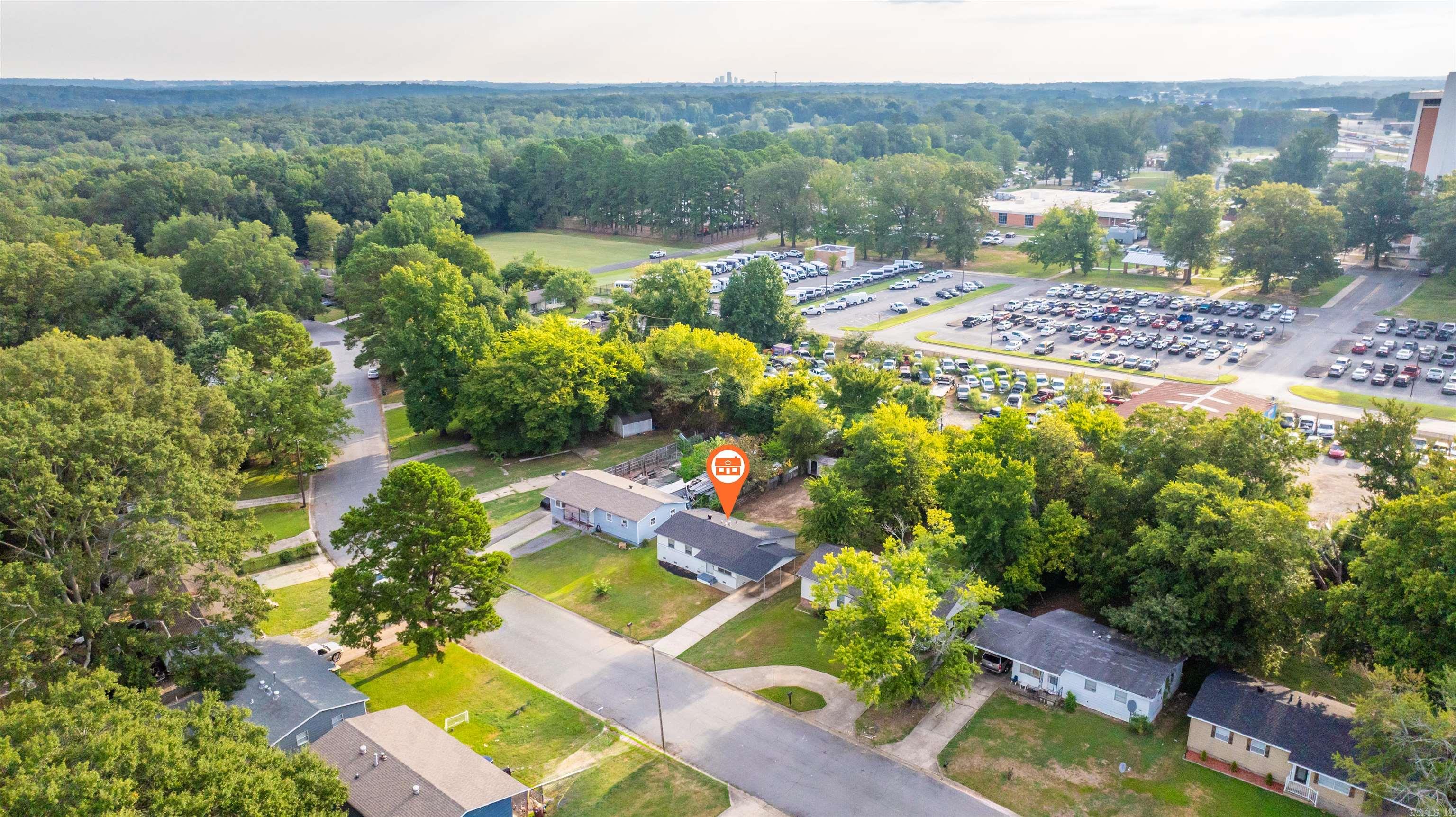 8715 Winston  Little Rock, AR