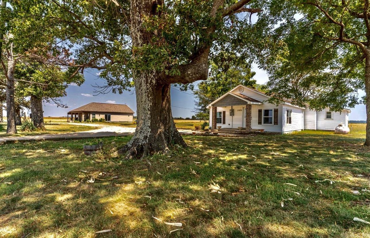 1059-1069 County Road 973