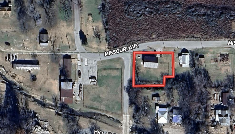 570 Missouri Avenue  Mammoth Spring, AR