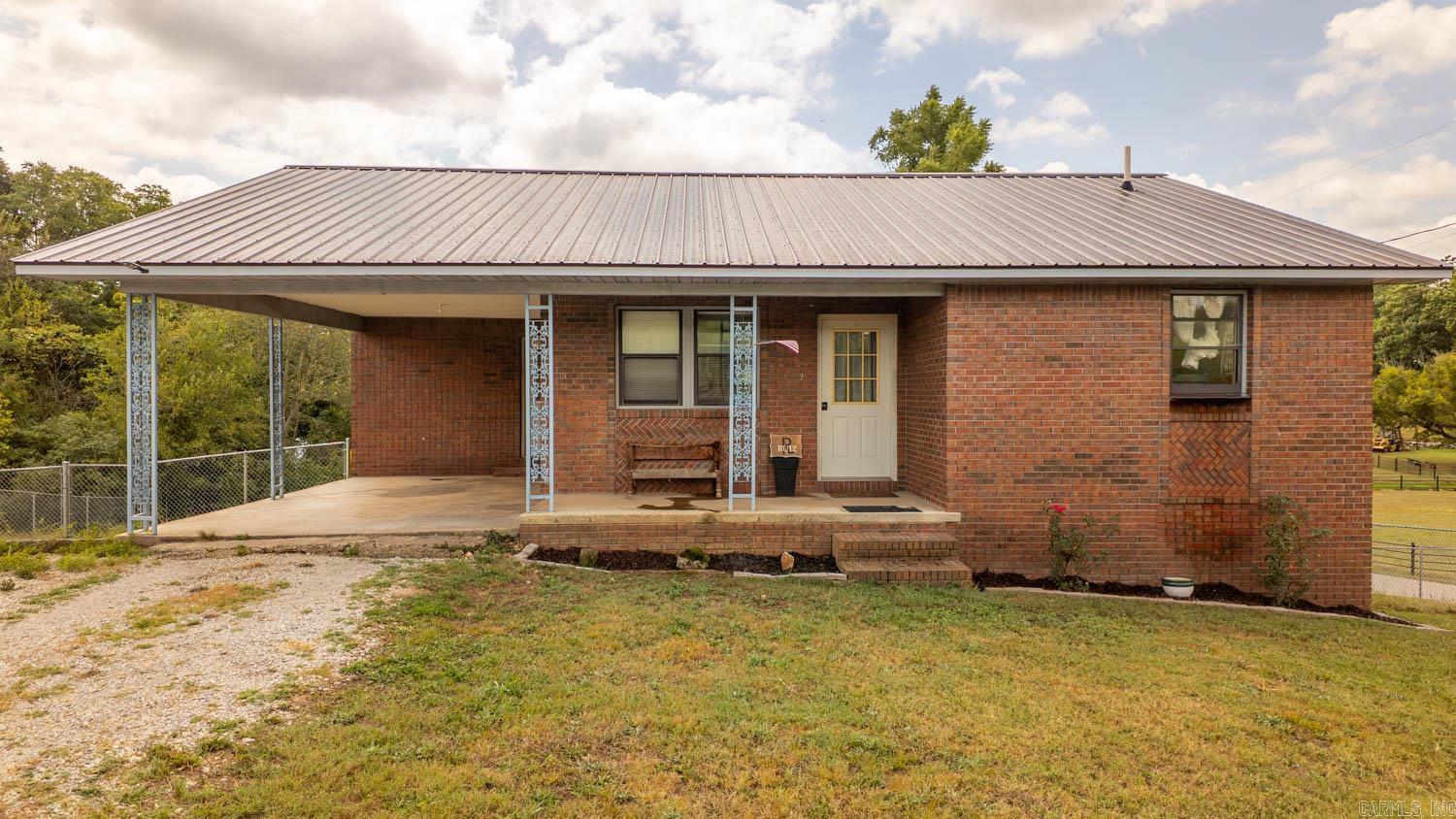 570 Missouri Avenue  Mammoth Spring, AR