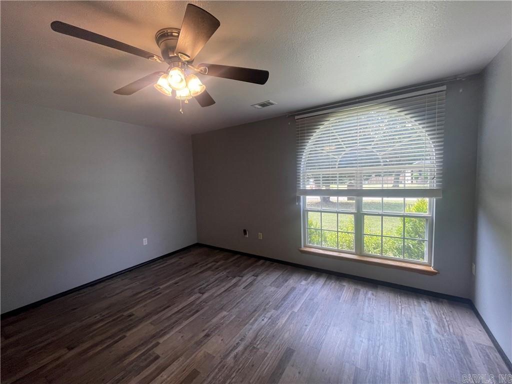 5 Arrowhead Lane  Clarksville, AR