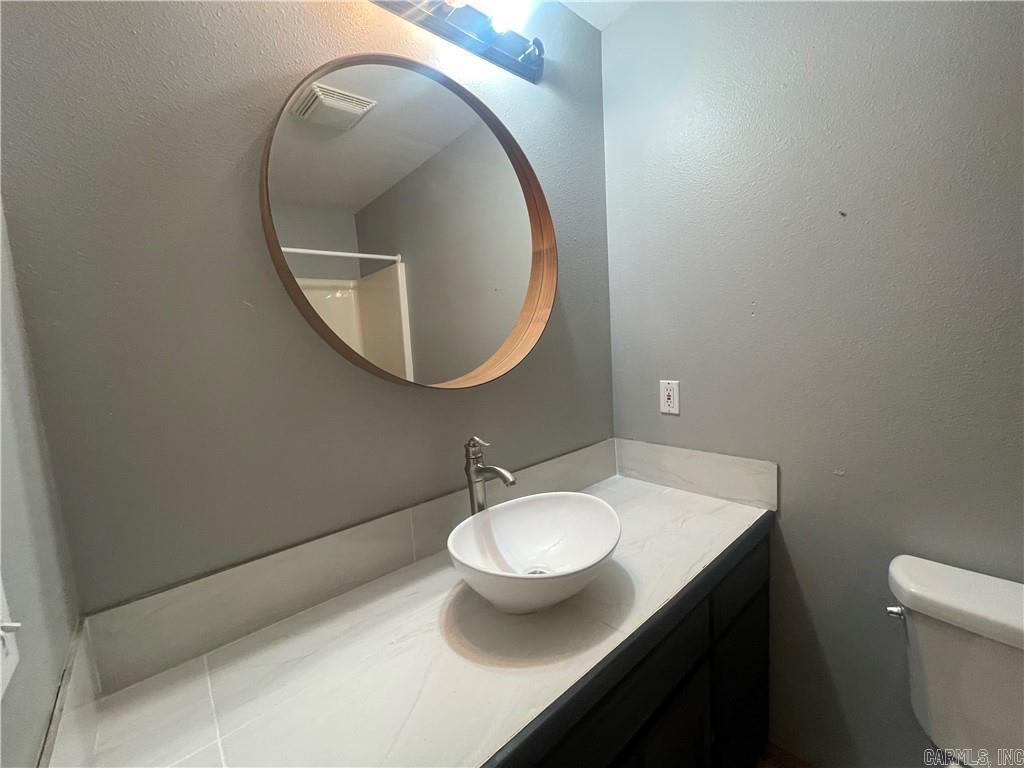5 Arrowhead Lane  Clarksville, AR