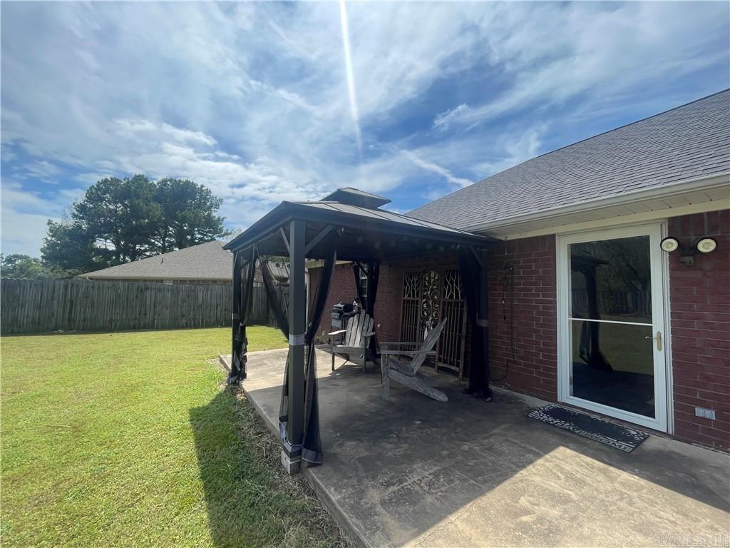 5 Arrowhead Lane  Clarksville, AR