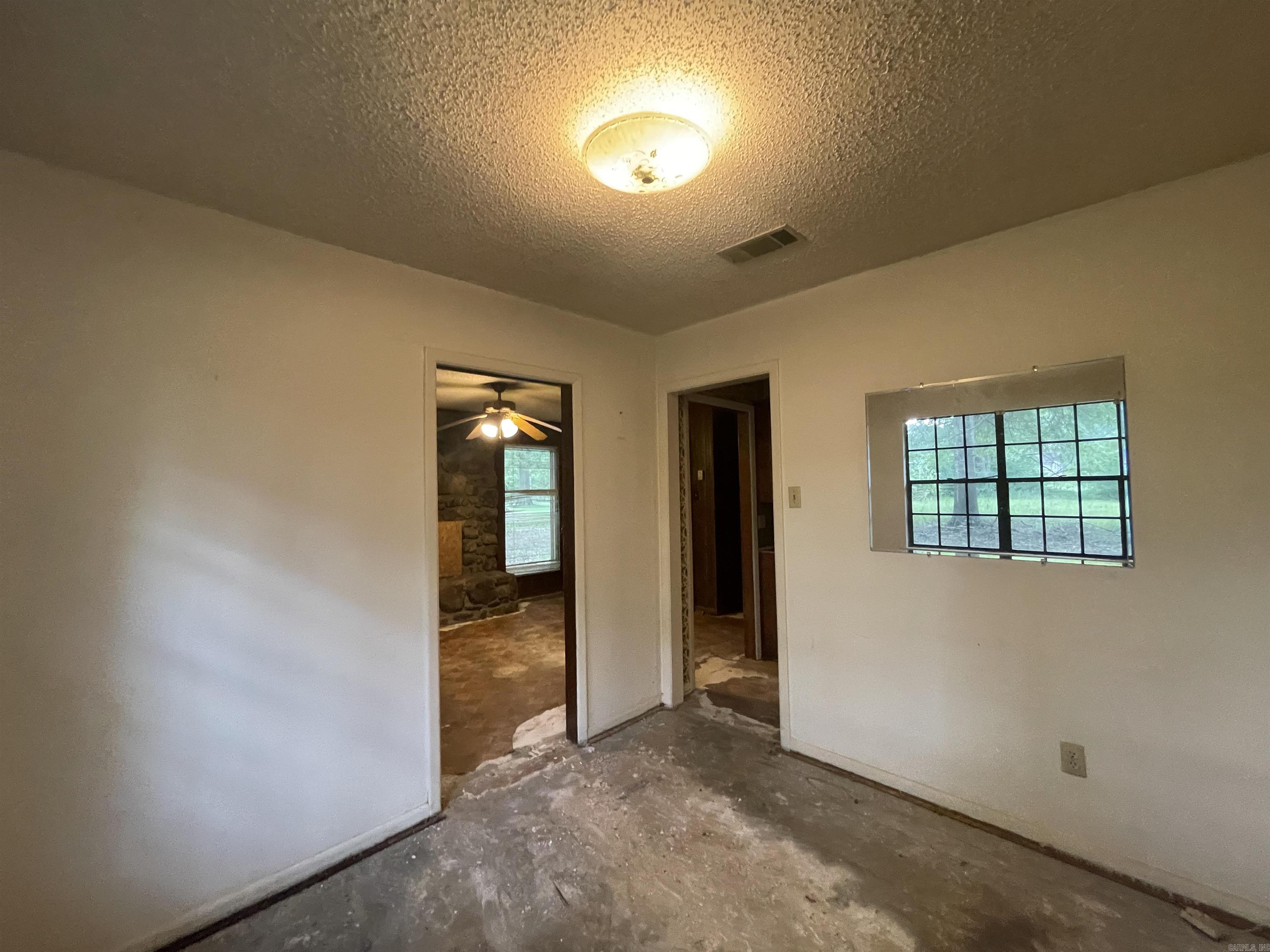 7315 Russwood Ln  Mabelvale, AR