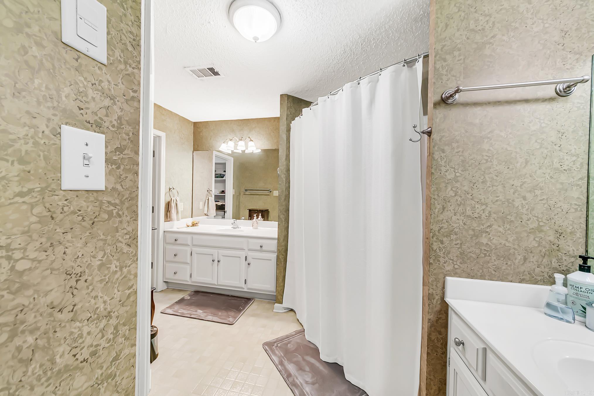 4001 Austin Lakes  Sherwood, AR
