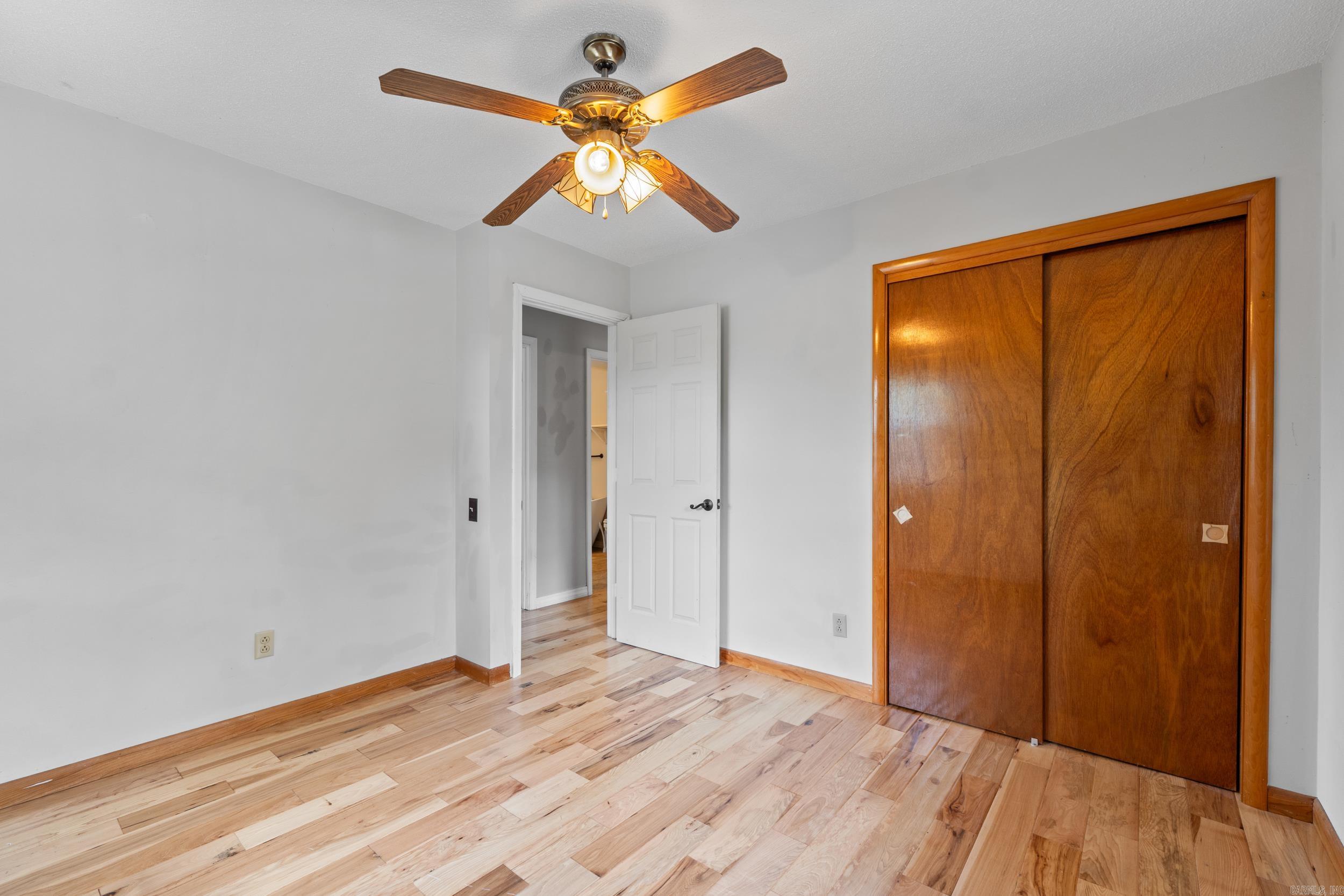 64 South  Calico Rock, AR