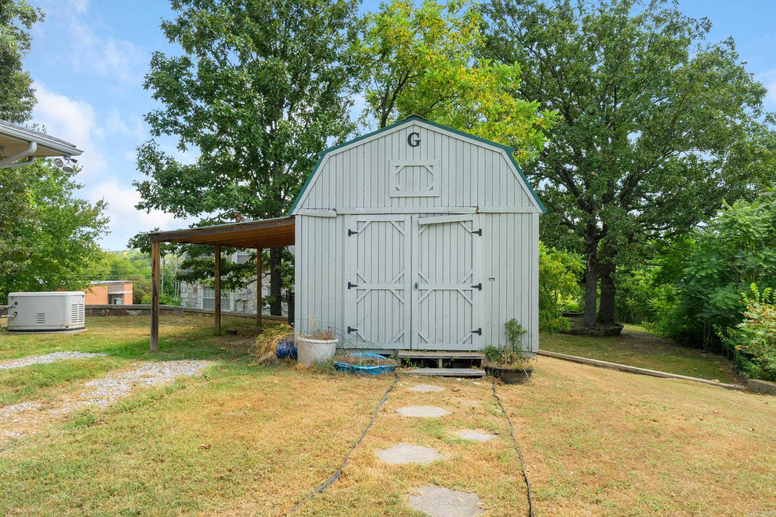 64 South  Calico Rock, AR