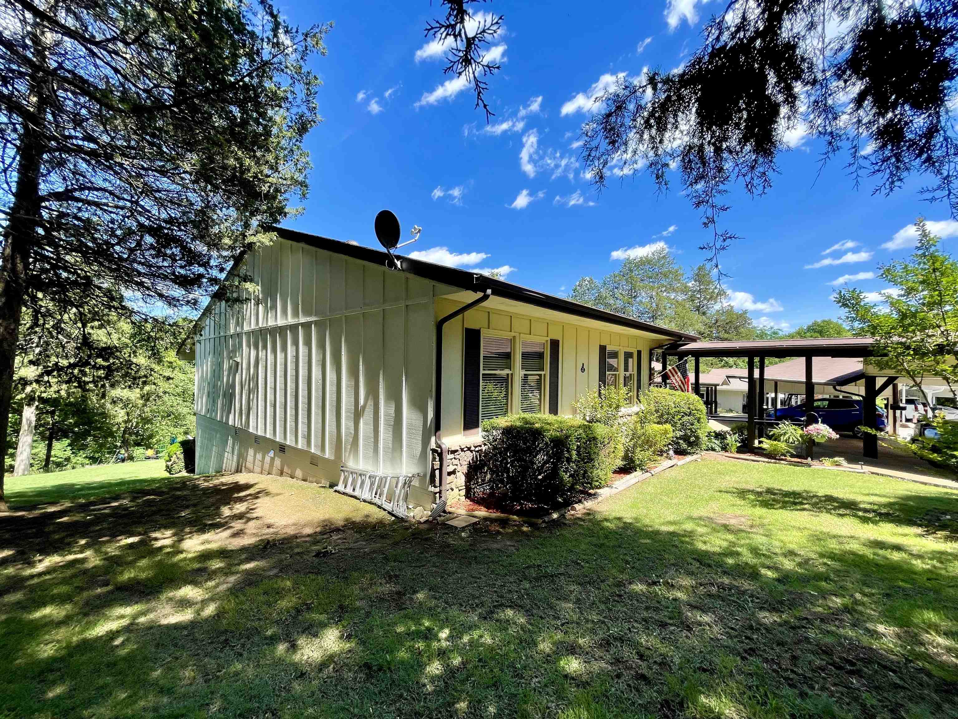 4 Eufaula Trail