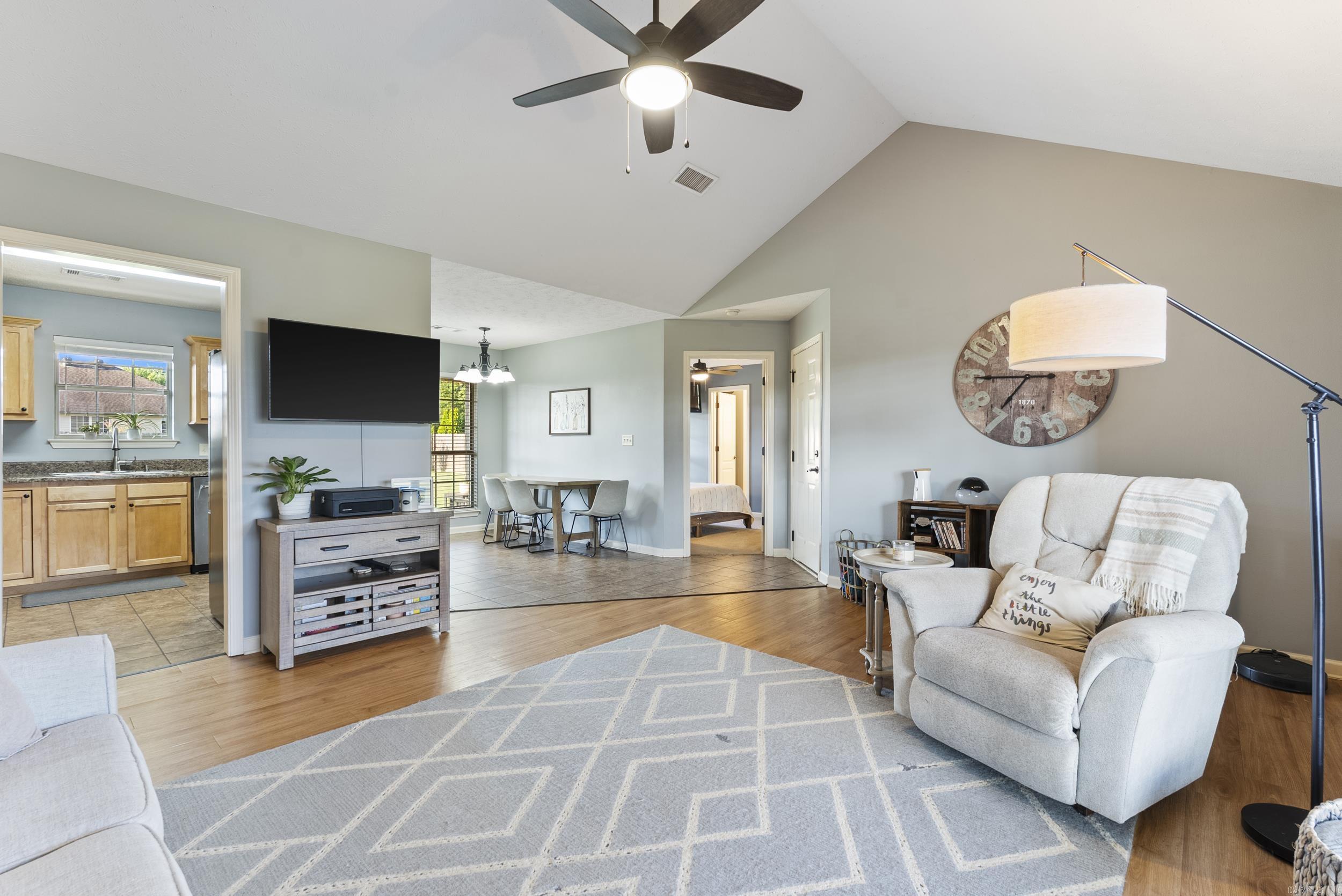 15 Amethyst  Greenbrier, AR