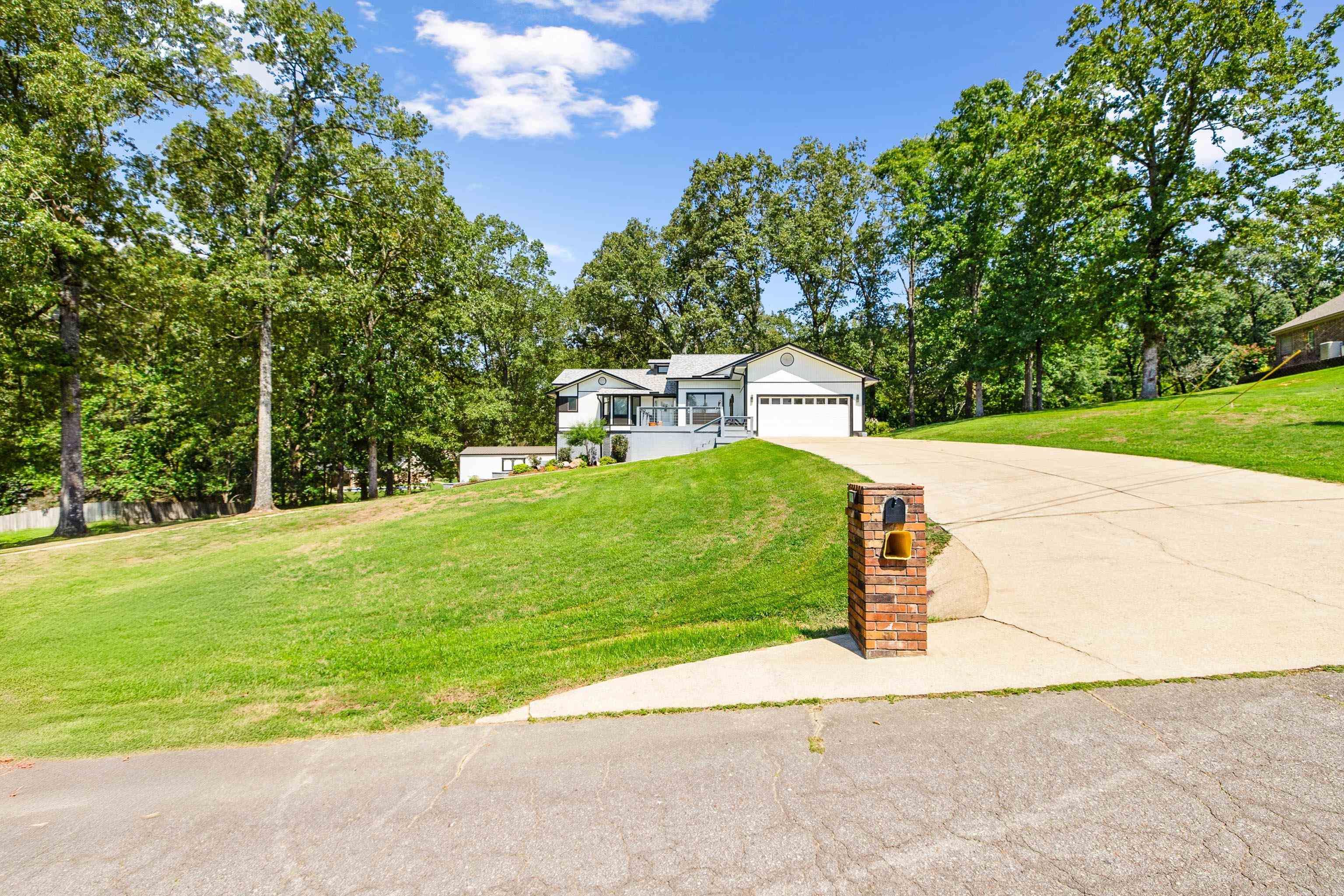 2480 Holly Ridge  Benton, AR
