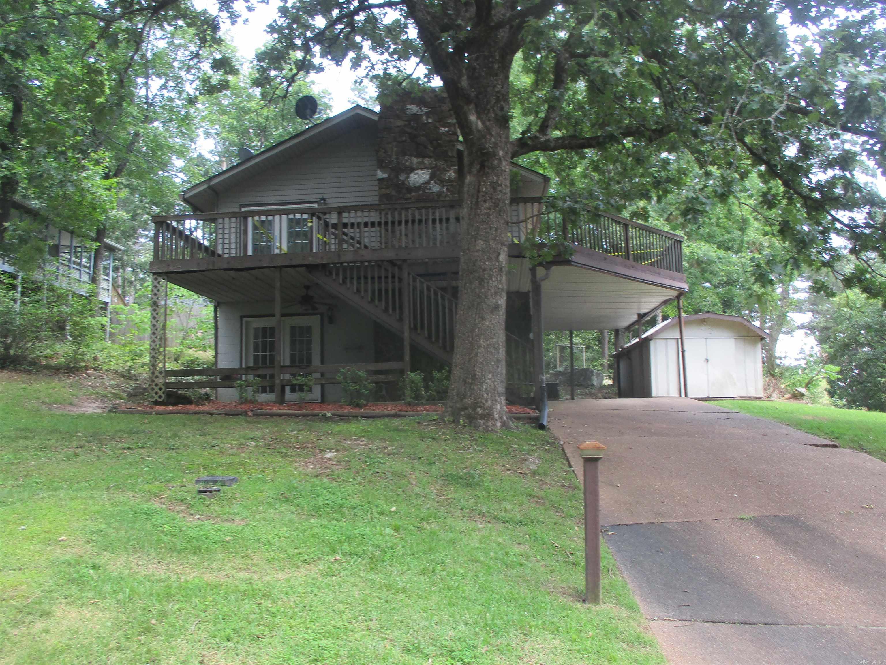 121 Vista  Fairfield Bay, AR