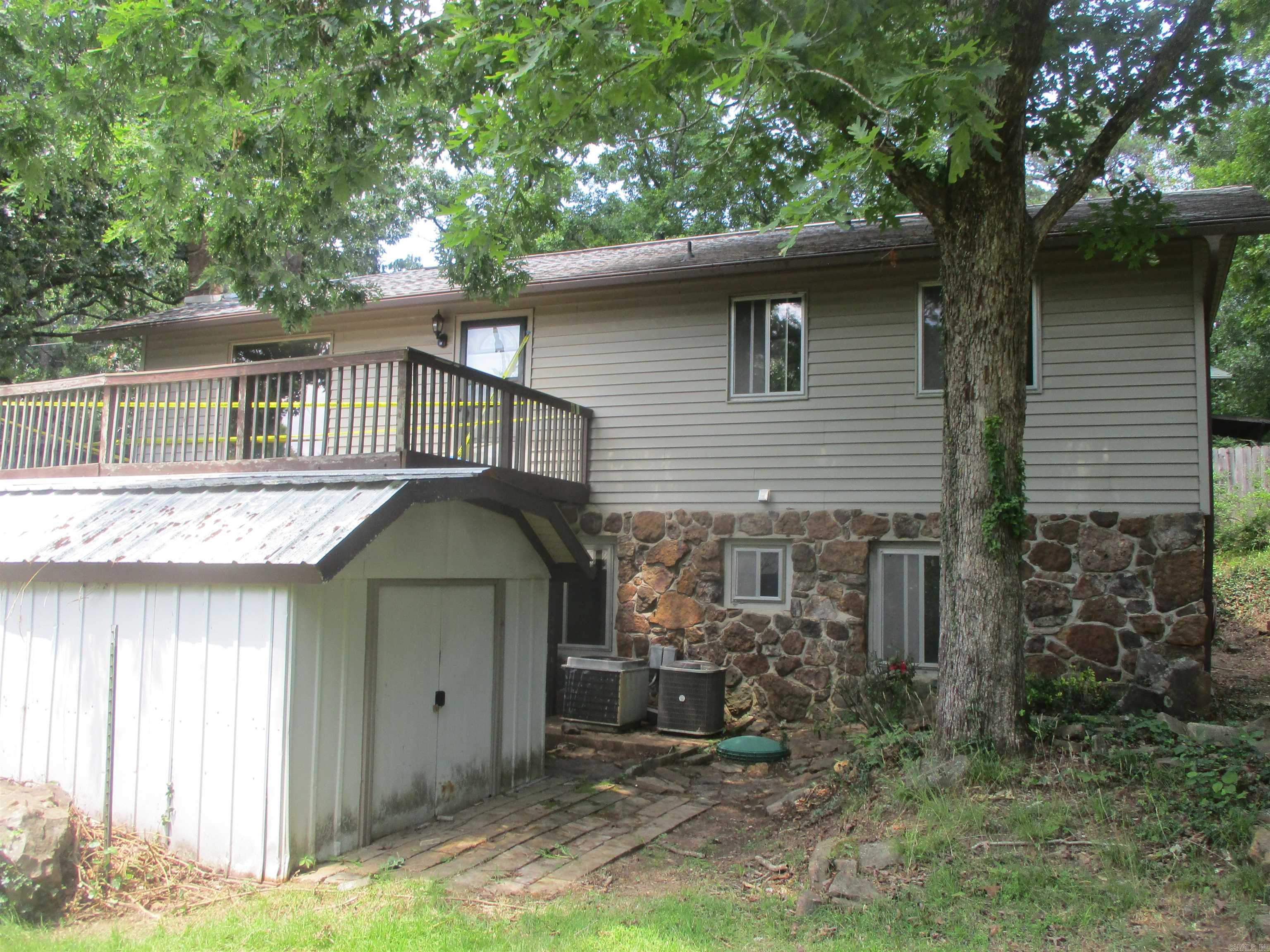121 Vista  Fairfield Bay, AR