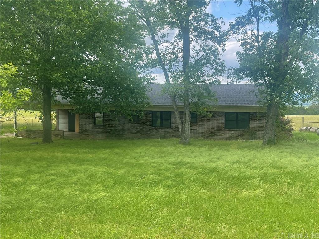 1223 County Rd 2171  Hartman, AR