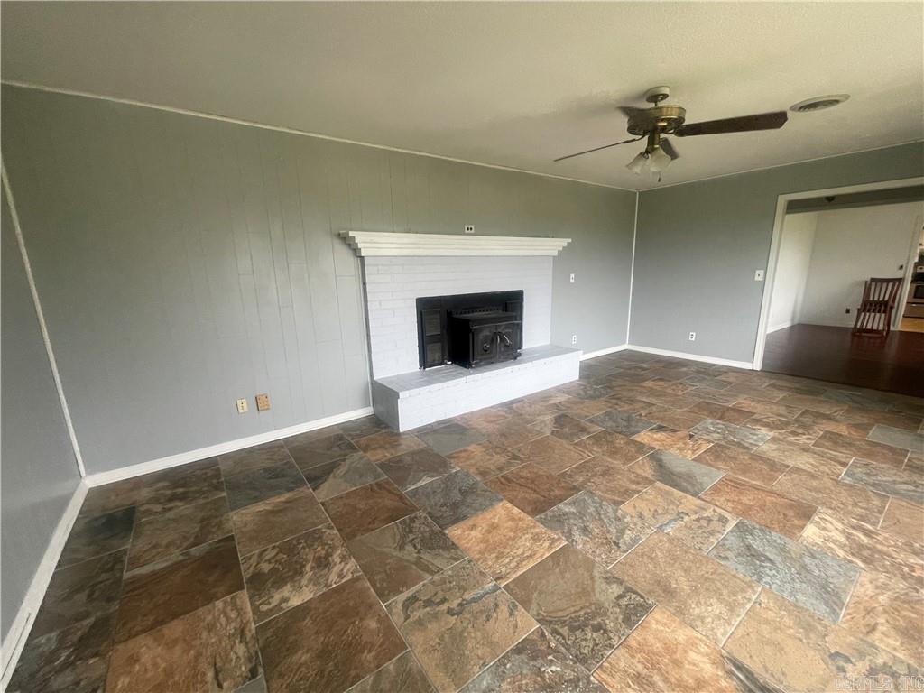 1223 County Rd 2171  Hartman, AR