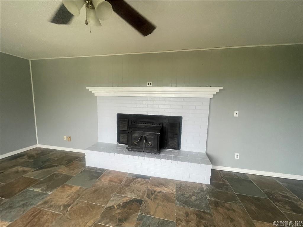 1223 County Rd 2171  Hartman, AR