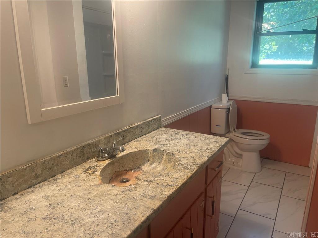 1223 County Rd 2171  Hartman, AR