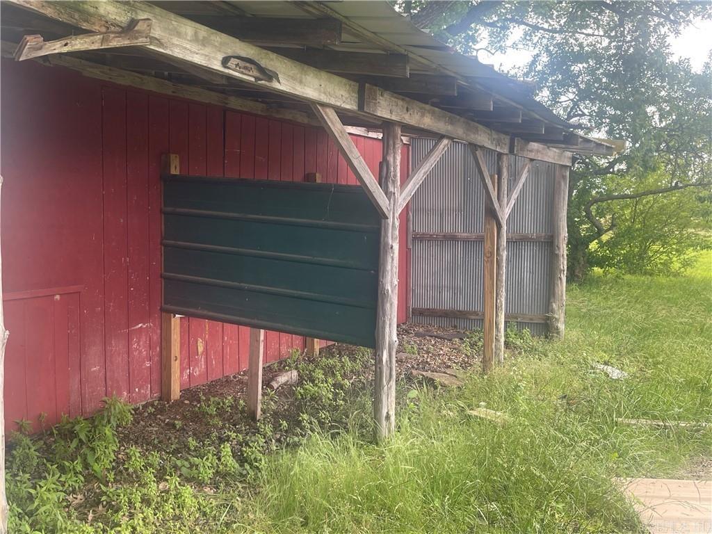 1223 County Rd 2171  Hartman, AR