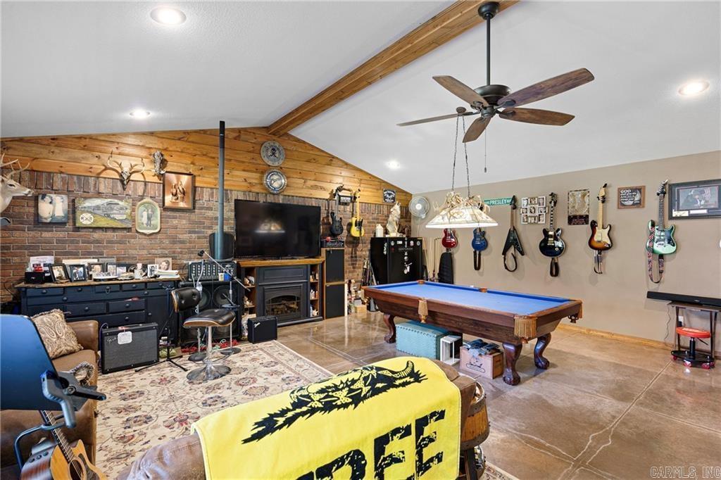 243 County Road 3468  Clarksville, AR