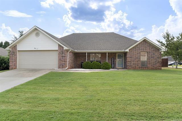 201  Pope Dr  Benton, AR