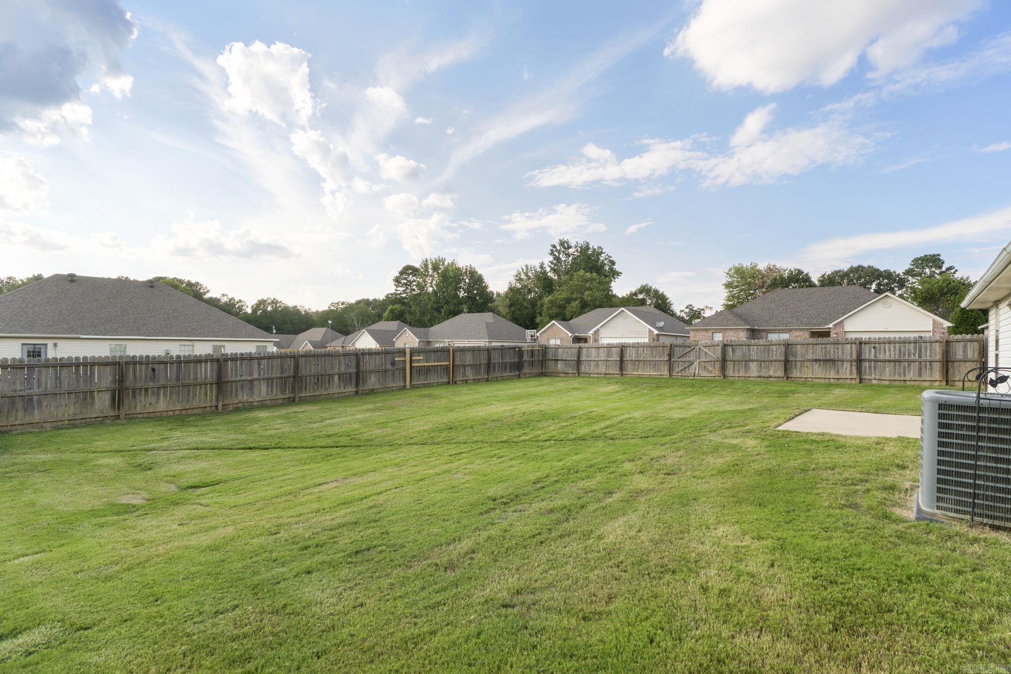 201 Pope Dr  Benton, AR
