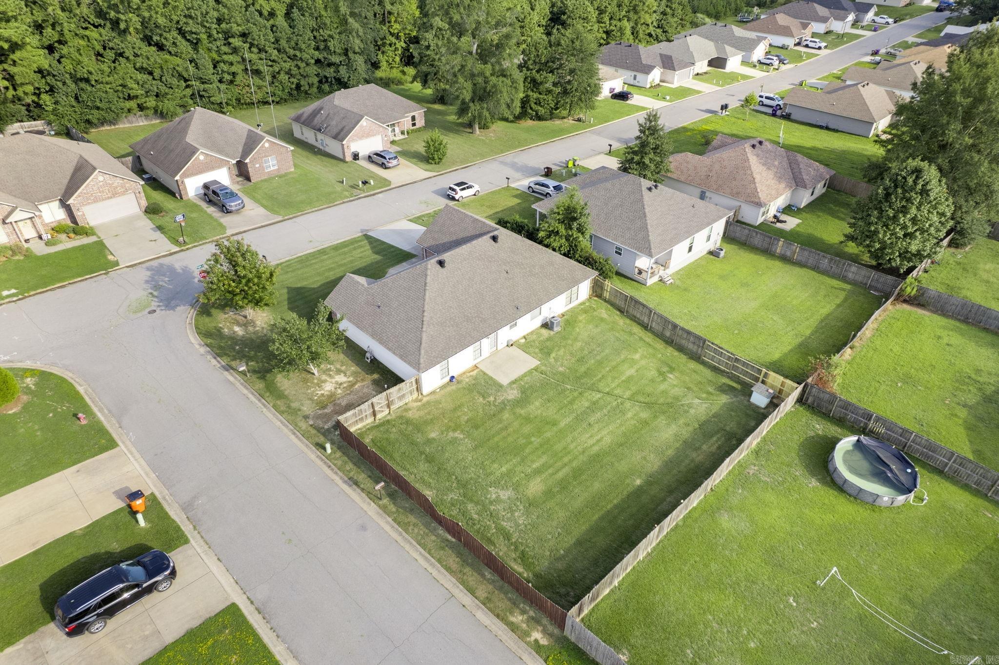 201 Pope Dr  Benton, AR