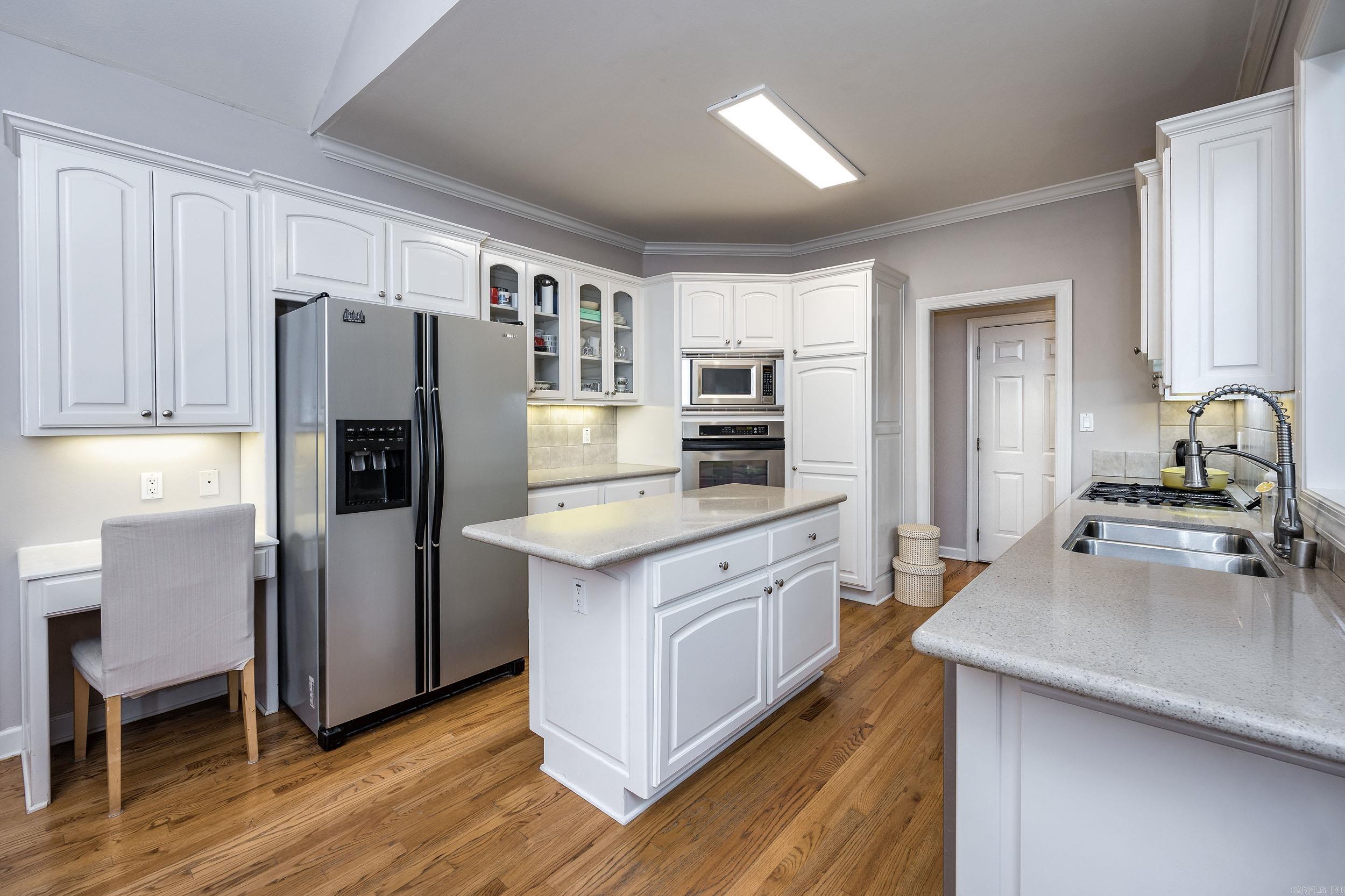 2106 Wellington Woods  Little Rock, AR