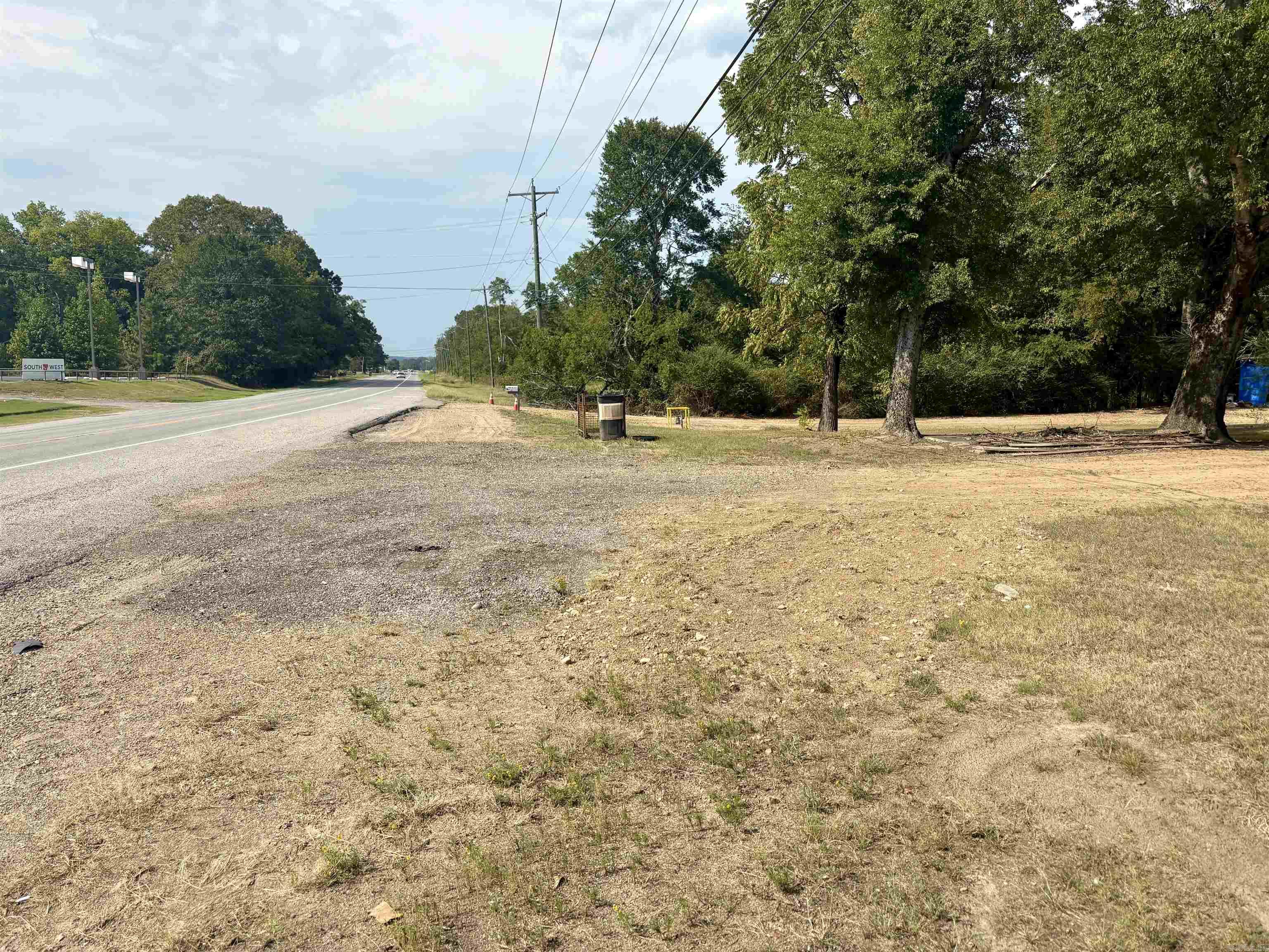 1418, 1420 N 10th  Arkadelphia, AR
