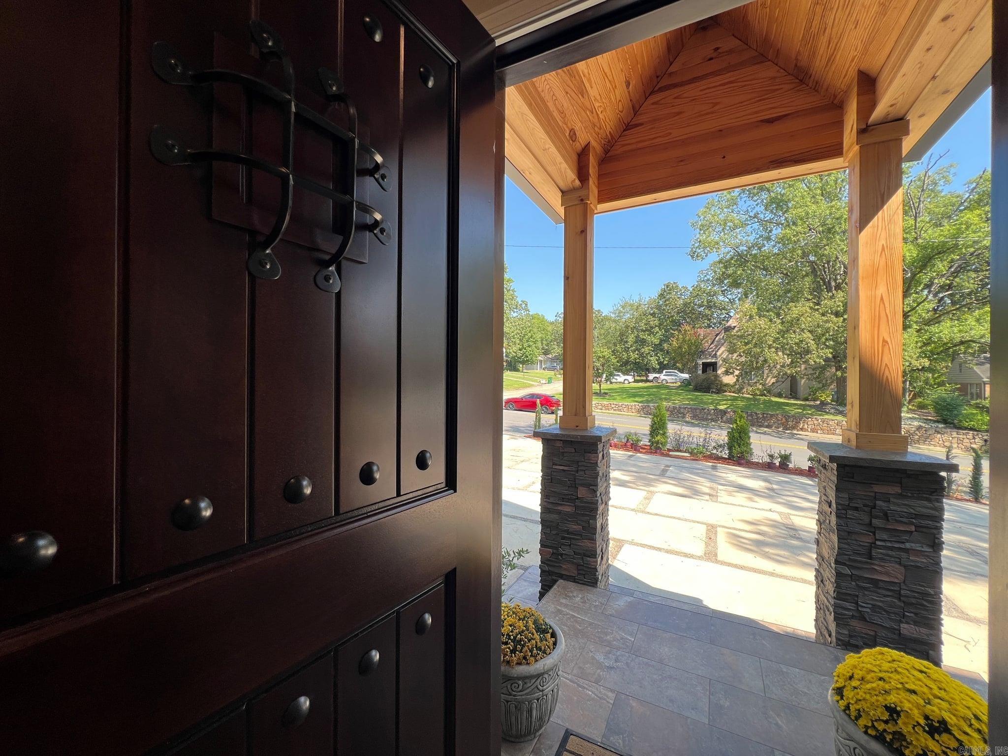 6223 Cantrell  Little Rock, AR