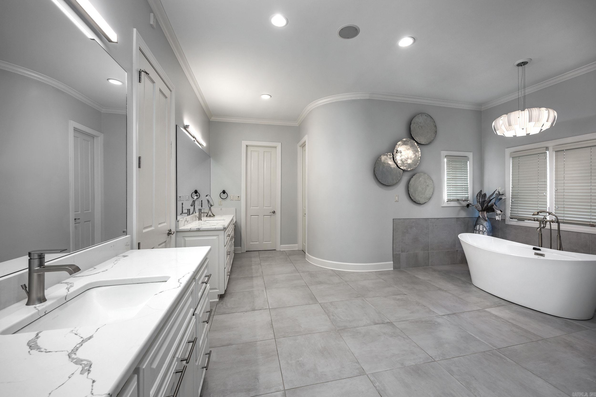 14 Sologne Circle Little Rock, AR 72223