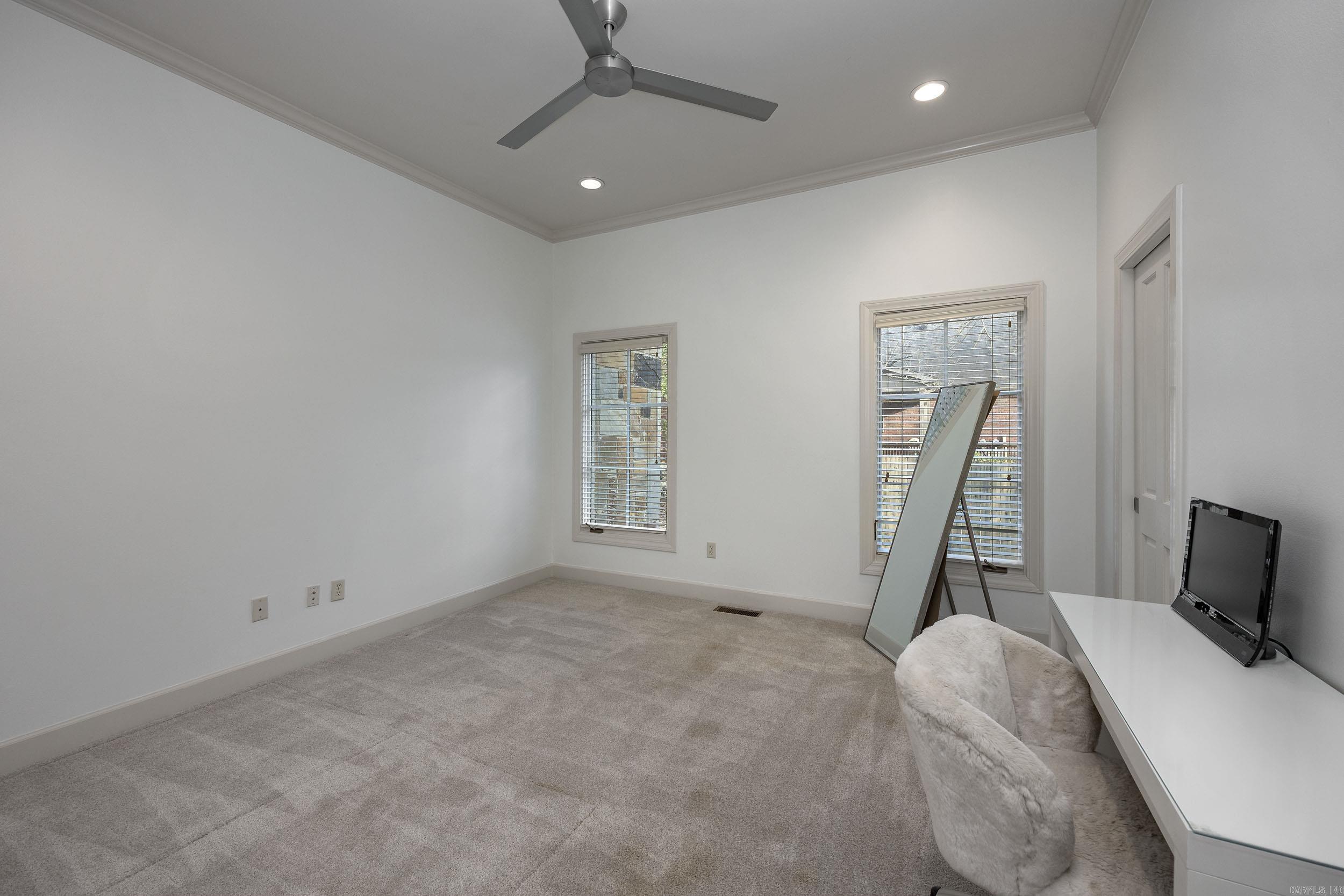 14 Sologne Circle Little Rock, AR 72223