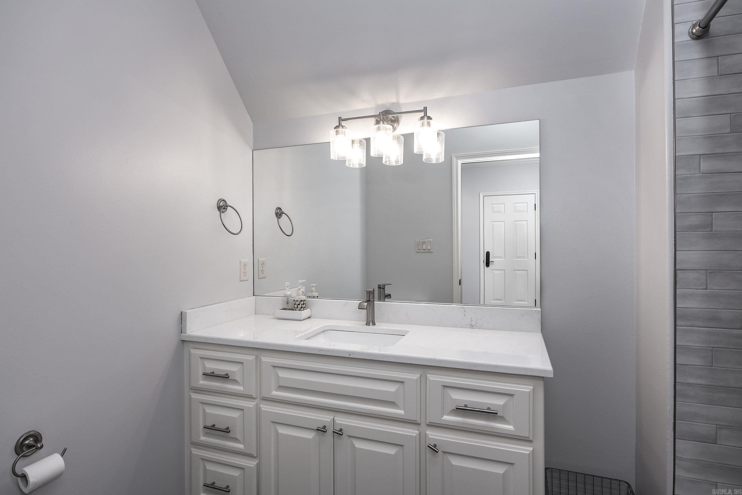 14 Sologne Circle Little Rock, AR 72223