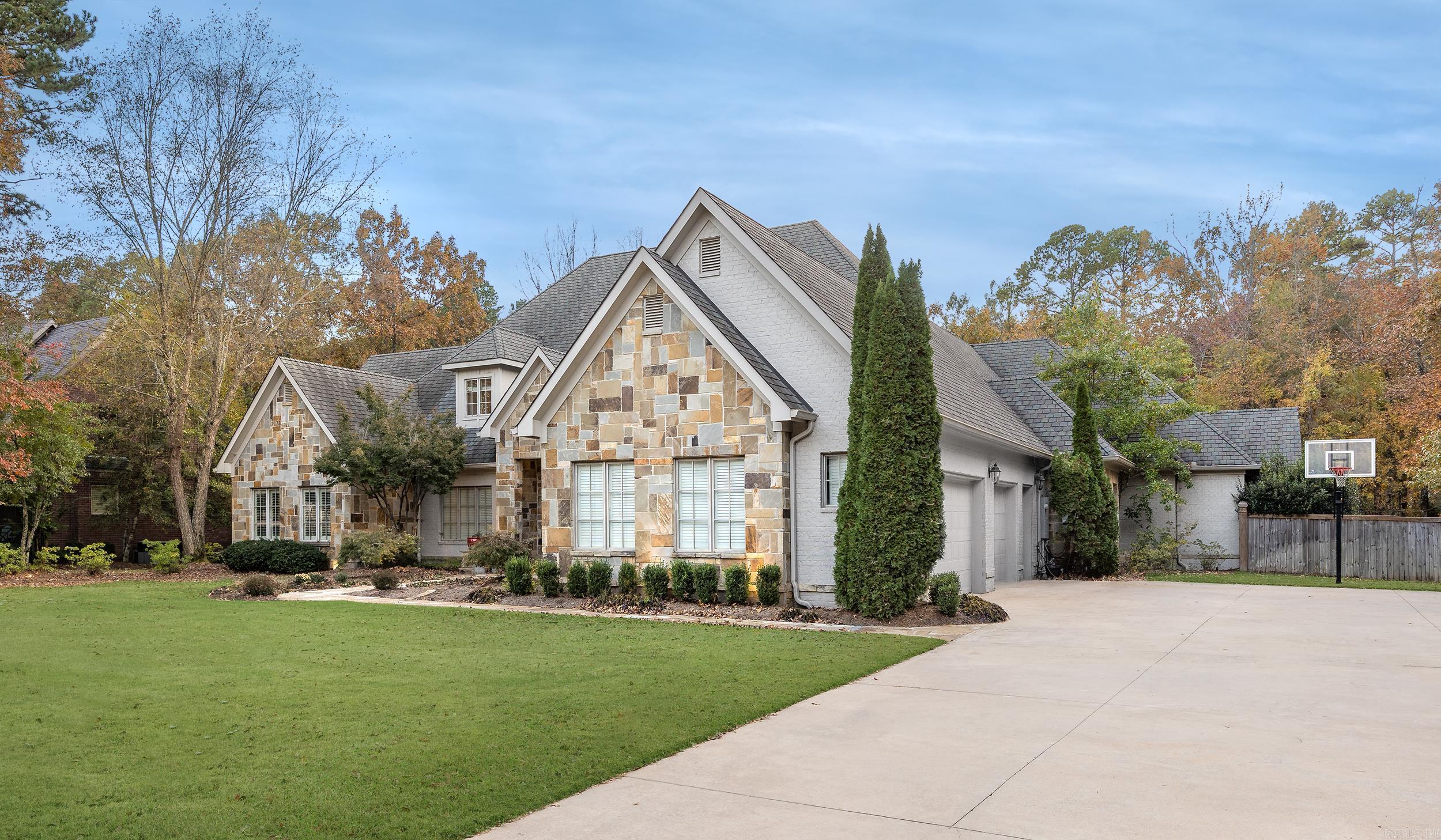 14 Sologne Circle Little Rock, AR 72223